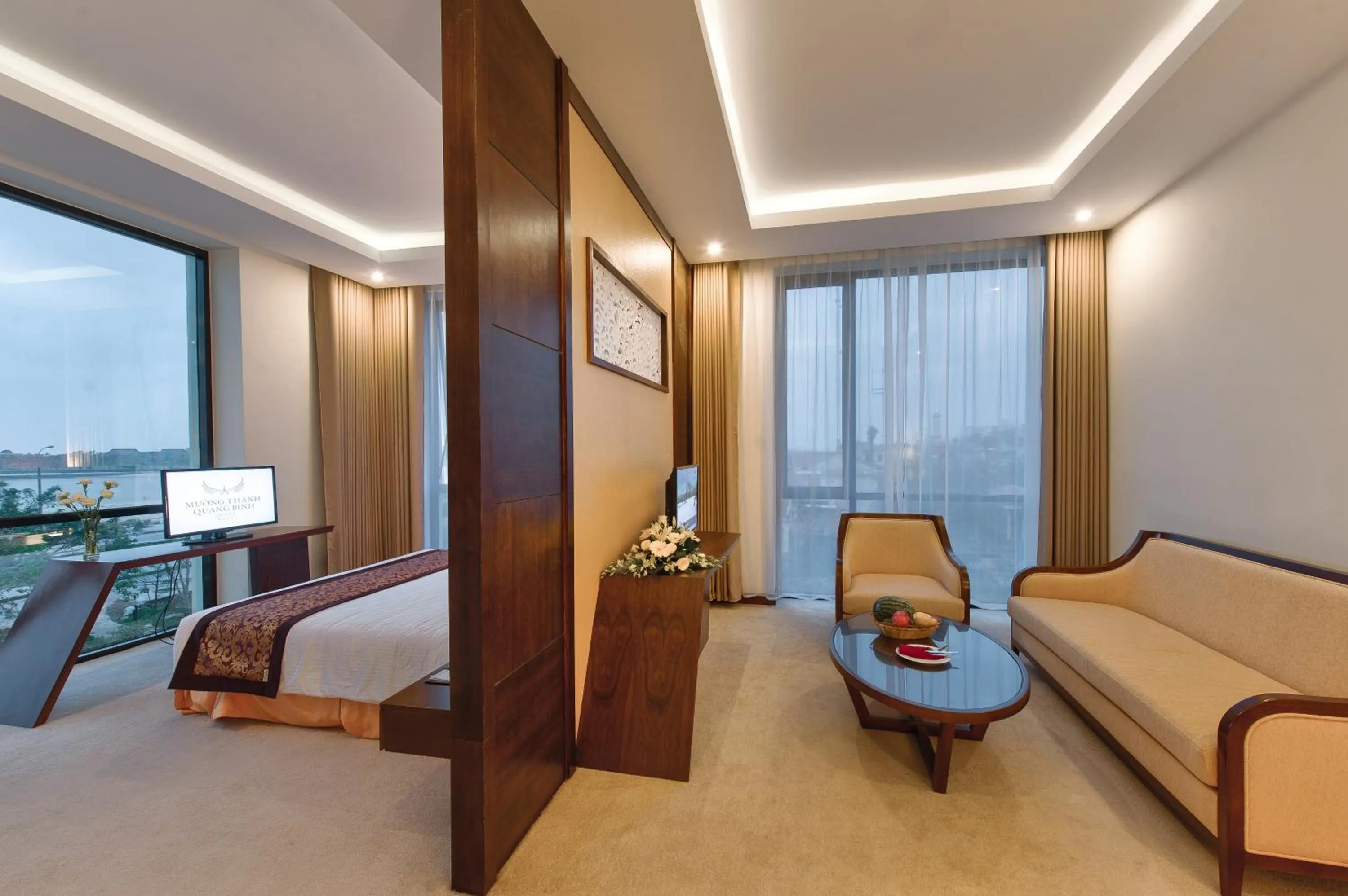 Communal lounge/ TV room in Muong Thanh Holiday Quang Binh Hotel