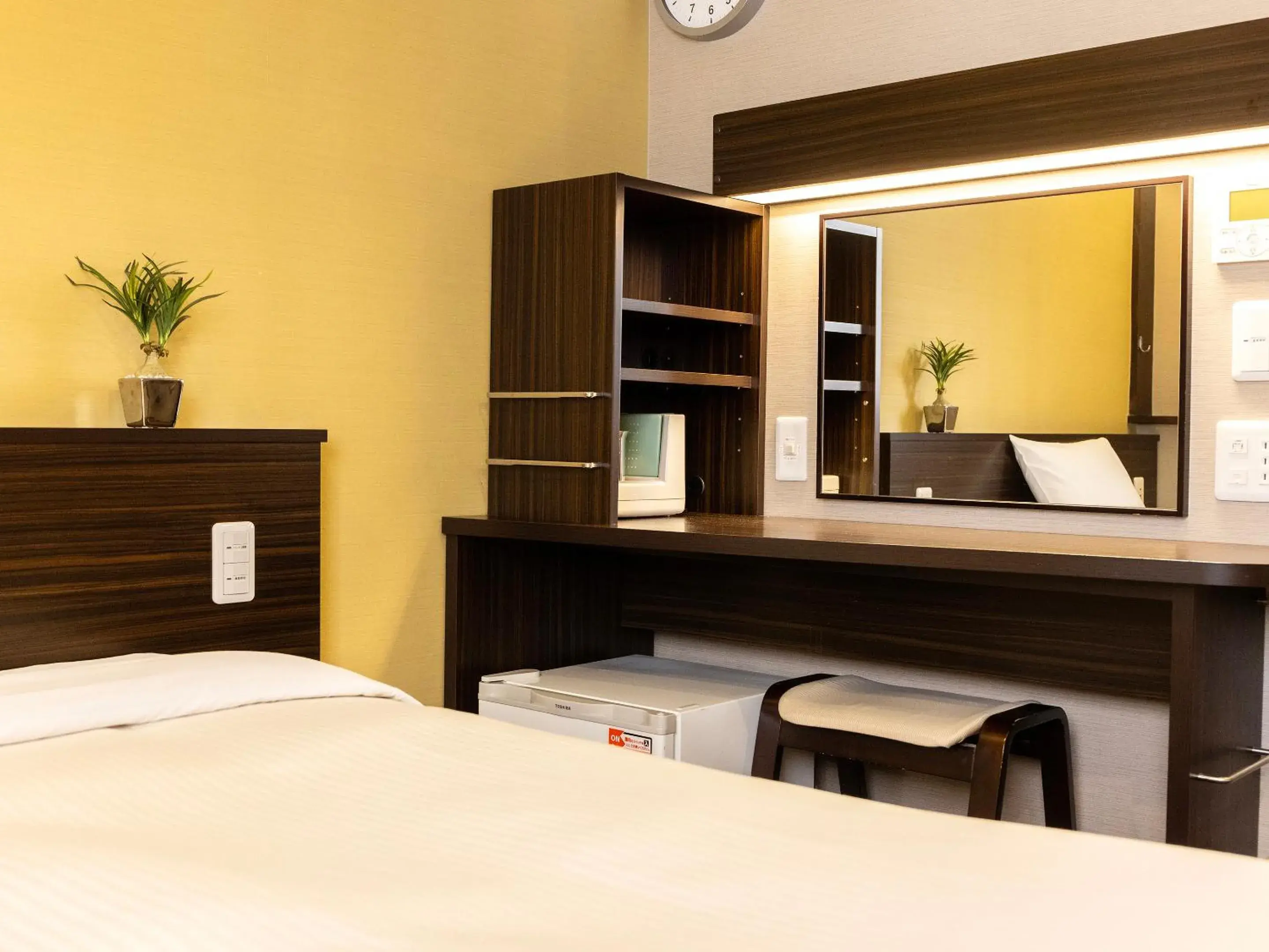 Photo of the whole room, Bed in Nagoya Crown Hotel Photo of the whole room, Bed in Nagoya Crown Hotel