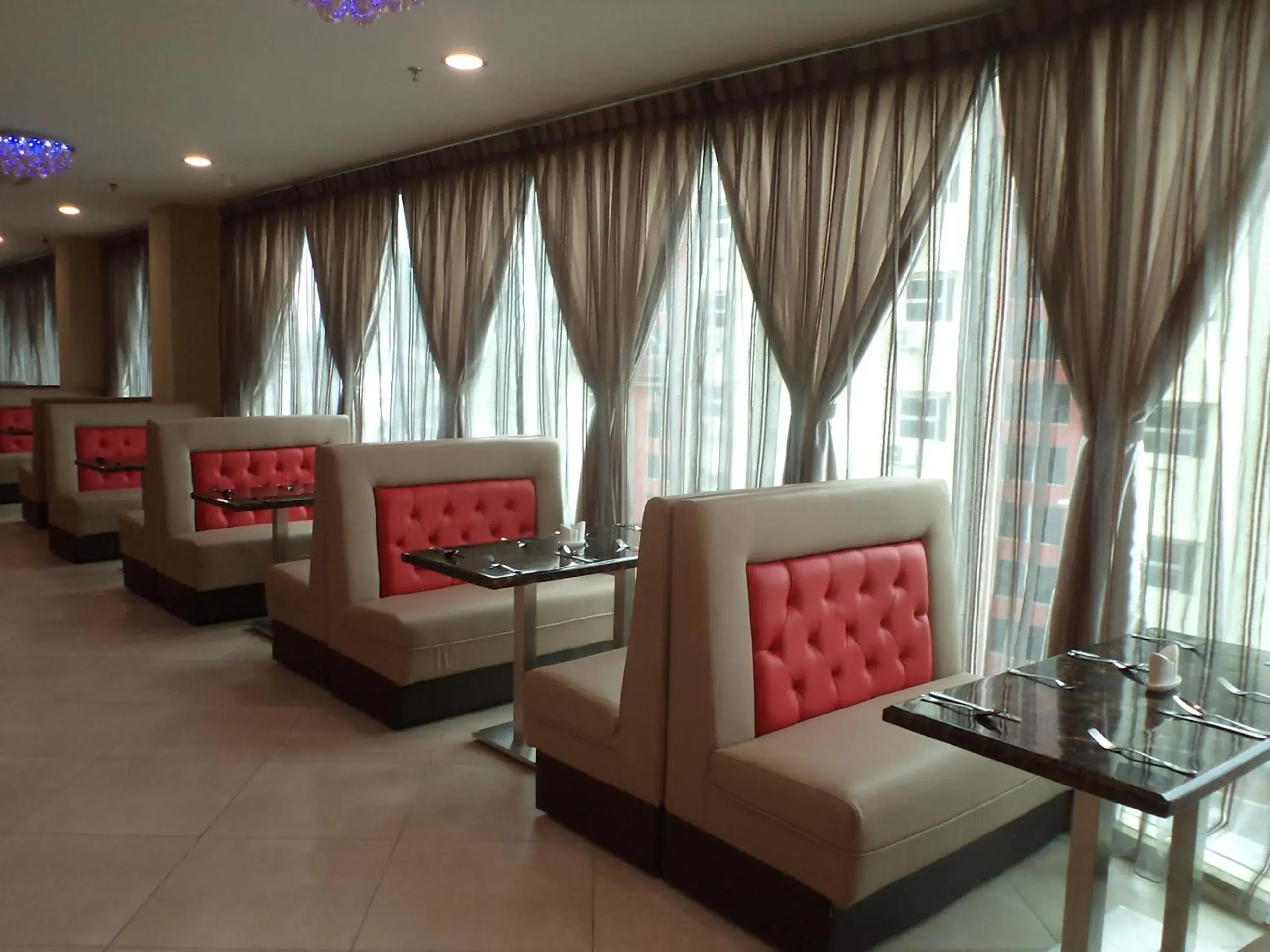 Restaurant/places to eat in MidCity Hotel Melaka Restaurant/places to eat in MidCity Hotel Melaka