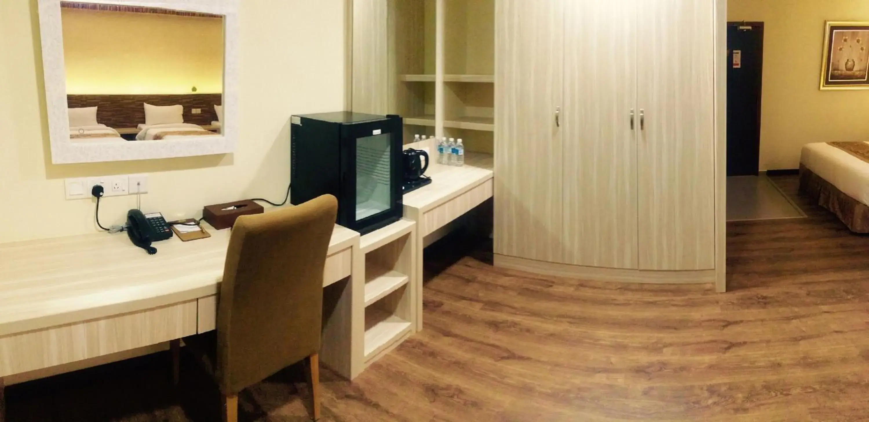 Photo of the whole room, Bed in MidCity Hotel Melaka Photo of the whole room, Bed in MidCity Hotel Melaka