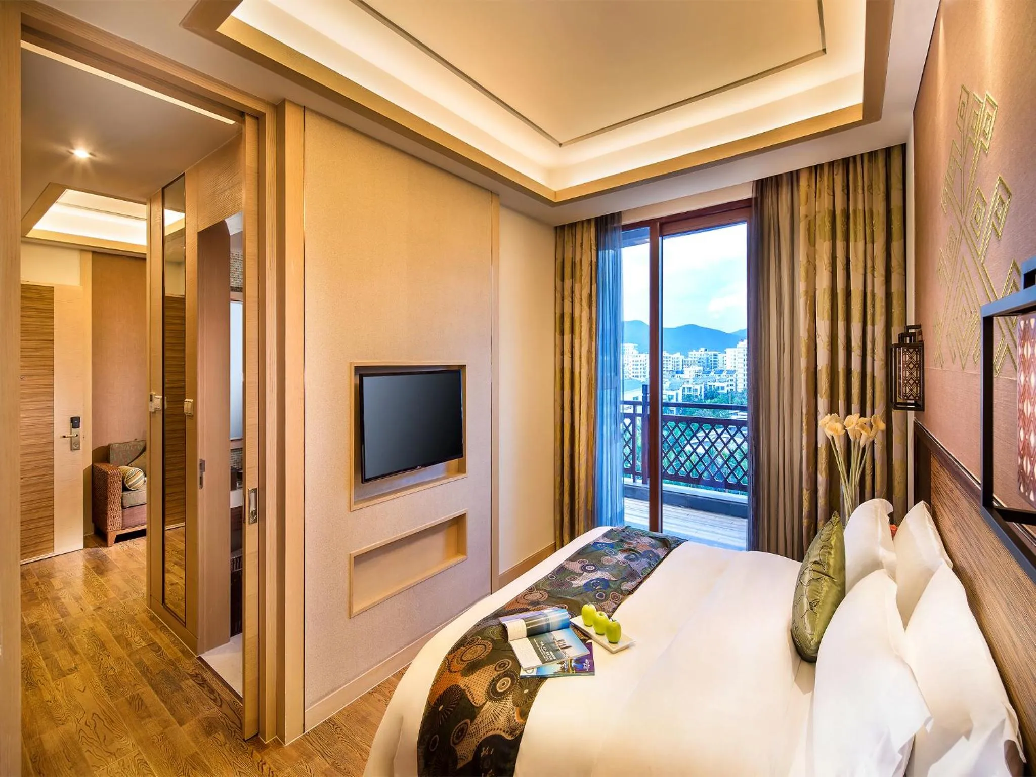 Photo of the whole room, Bed in HNTI·Narada Sanya Bay Resort