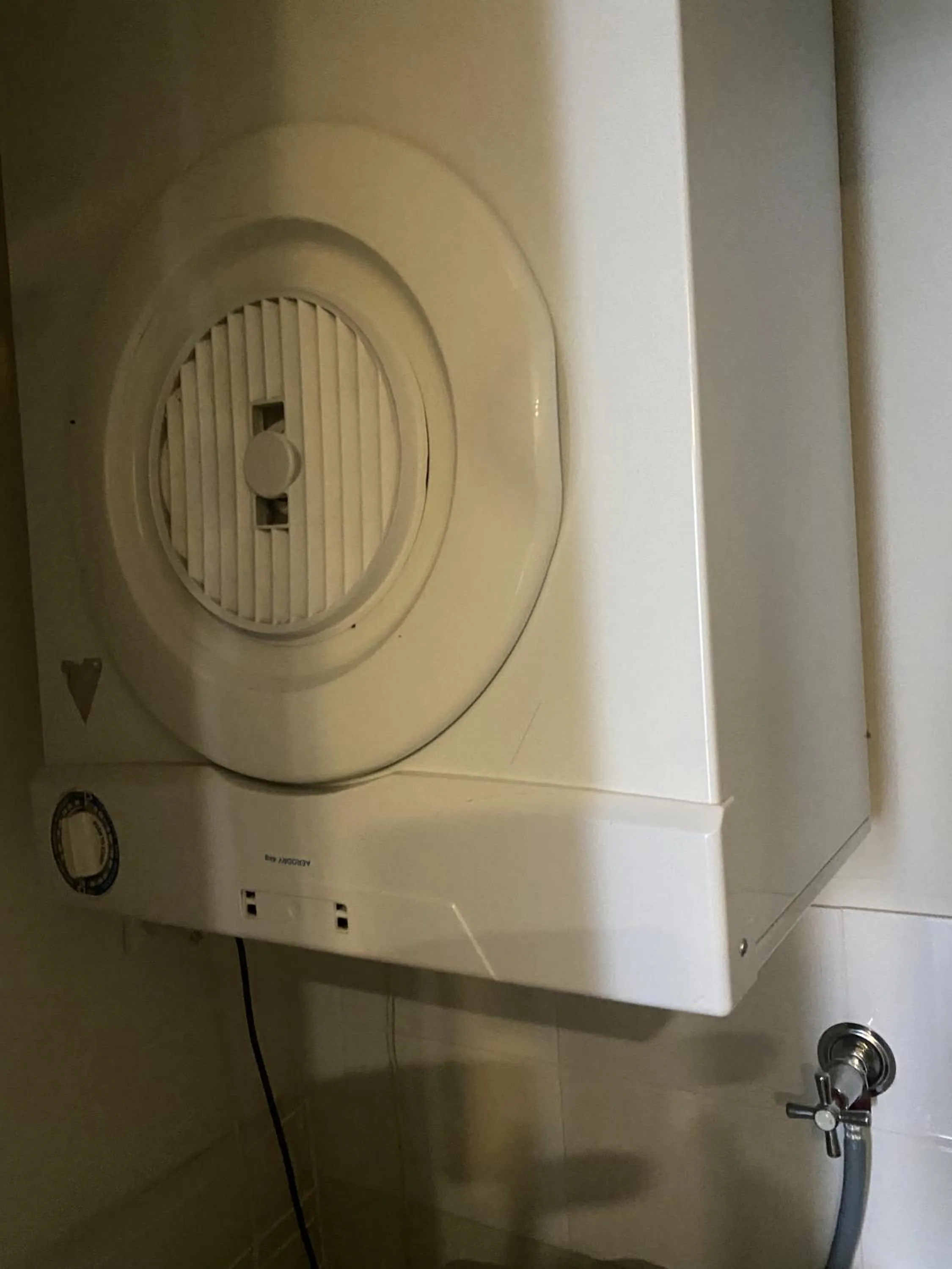 laundry in Curtis Central Apartments Official