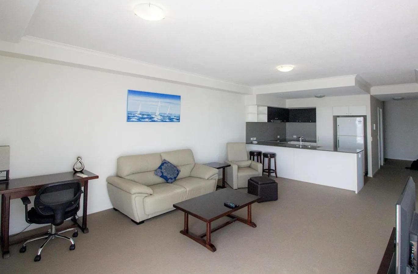 Kitchen or kitchenette in Curtis Central Apartments Official