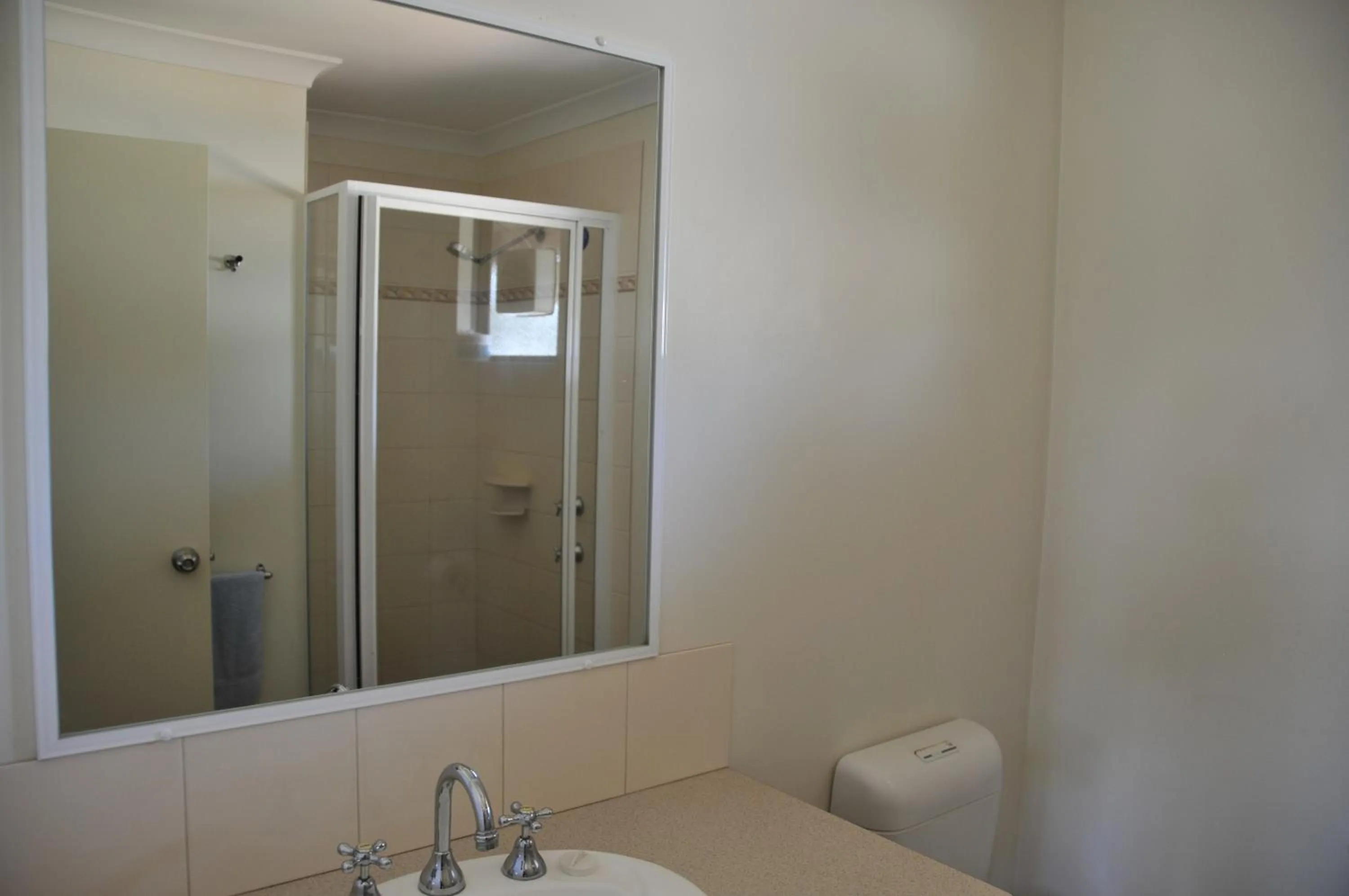 Bathroom in Pelican's Nest