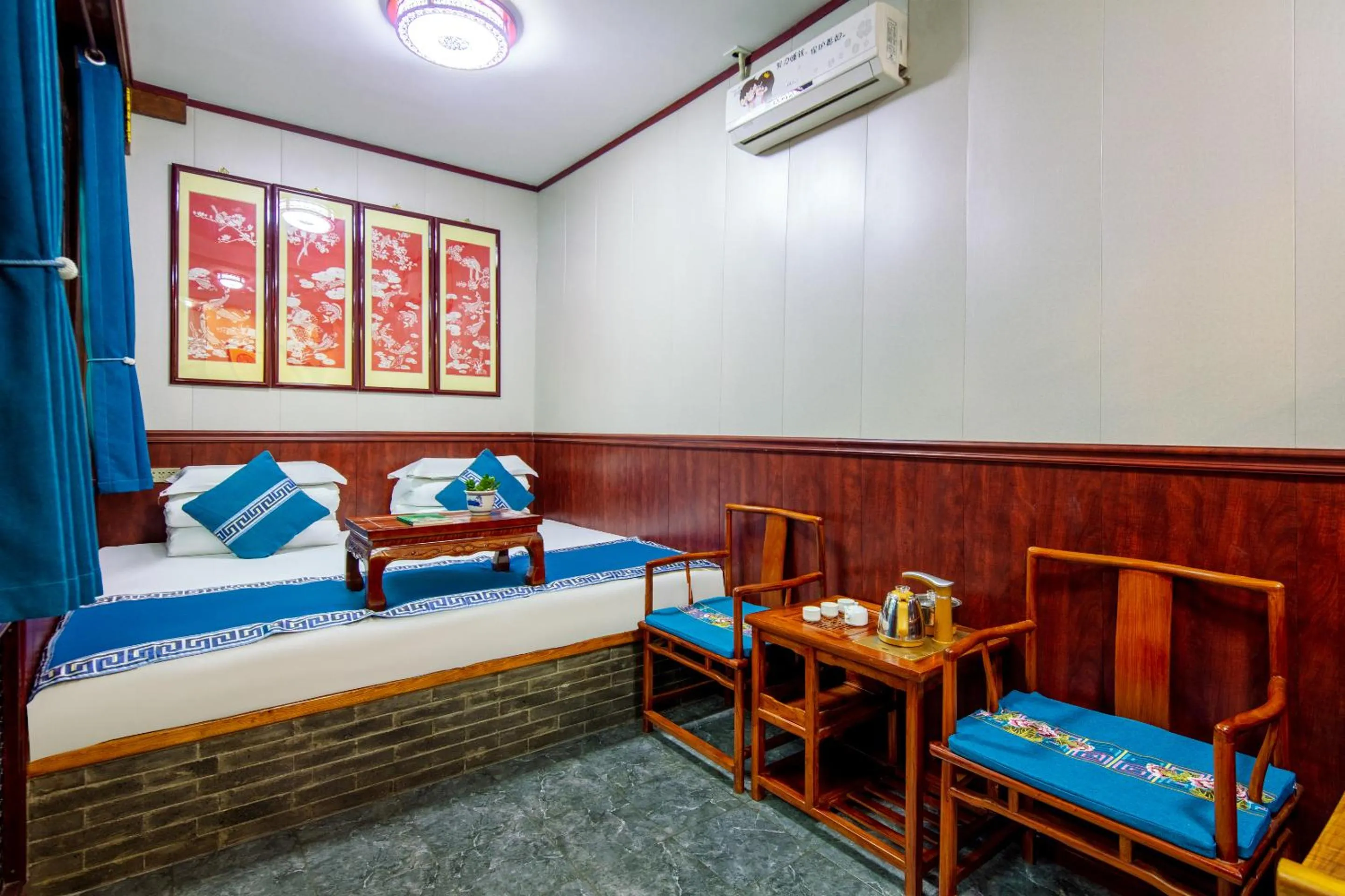 Double Room with Extra Bed in Pingyao Baichanghong Inn