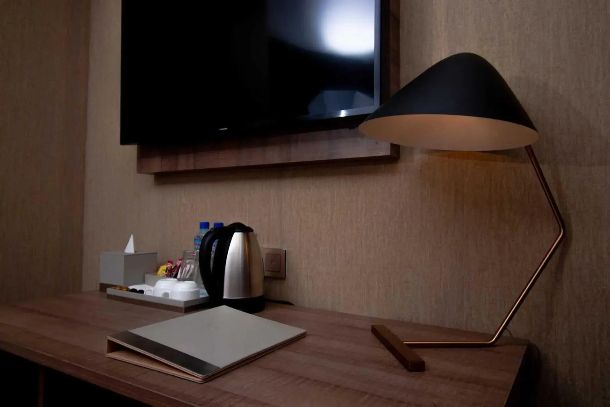 Coffee/tea facilities in CIKA GOLDEN HOTEL and SUITES Coffee/tea facilities in CIKA GOLDEN HOTEL and SUITES