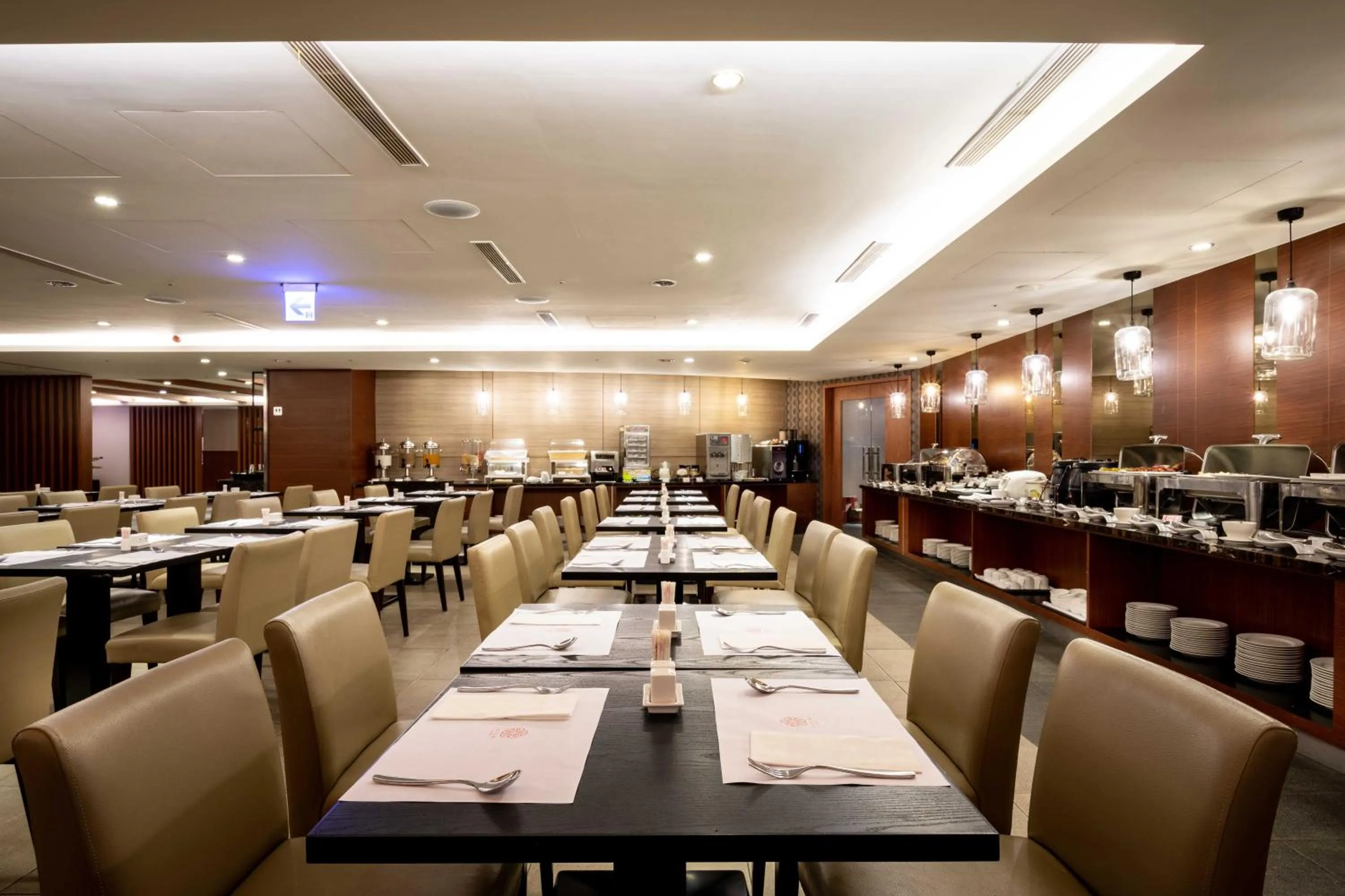 Breakfast in 雀客旅館台中來來