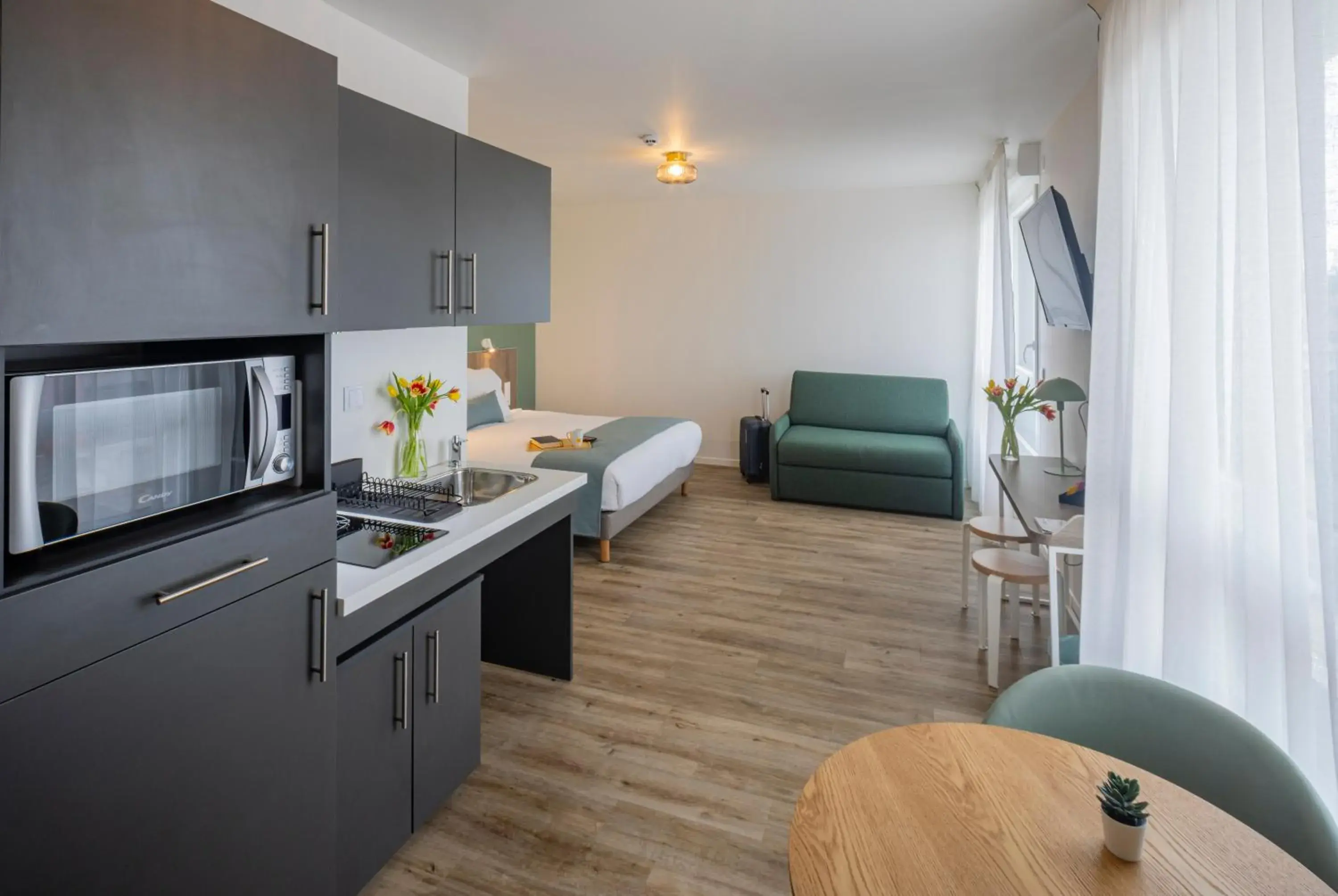 Bed in All Suites Appart Hôtel - Le Havre Centre - Les docks Bed in All Suites Appart Hôtel - Le Havre Centre - Les docks