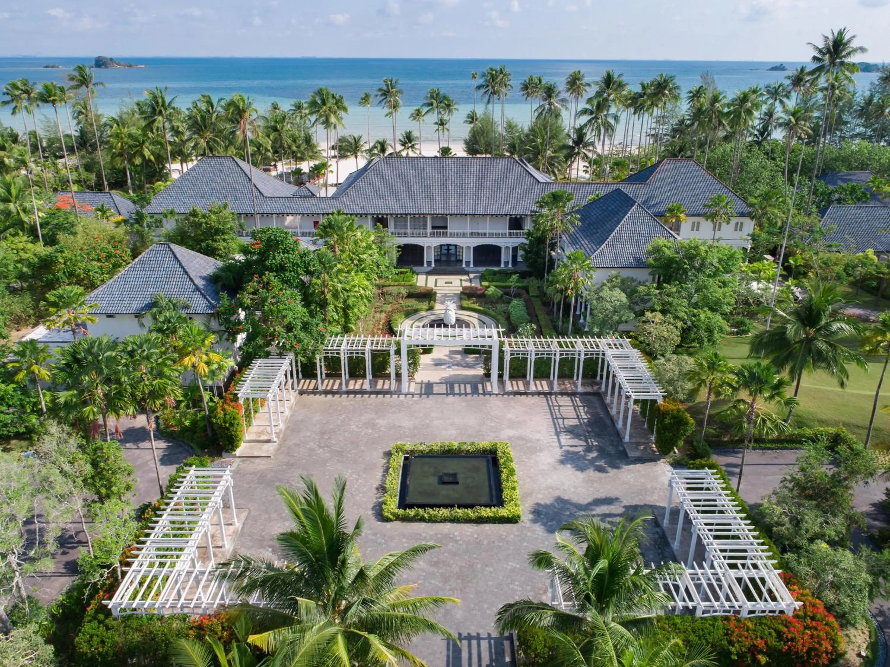 Facade/entrance in The Sanchaya