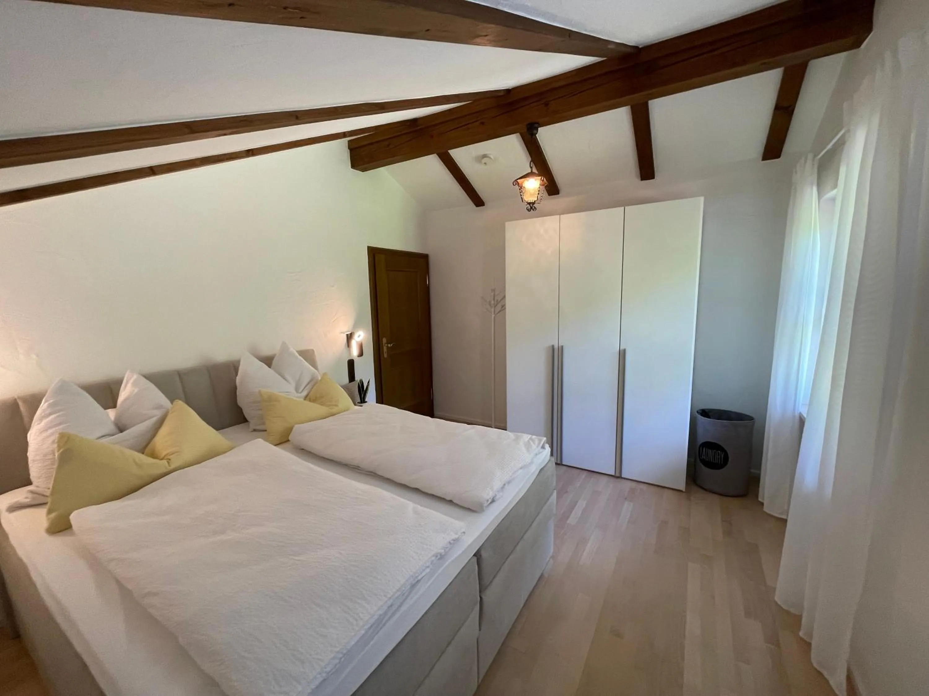 Bed in Ferienwohnung Bad Reichenhall (Nonn)