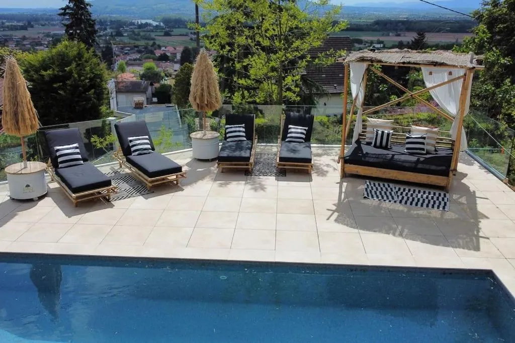 Domaine une HALTE