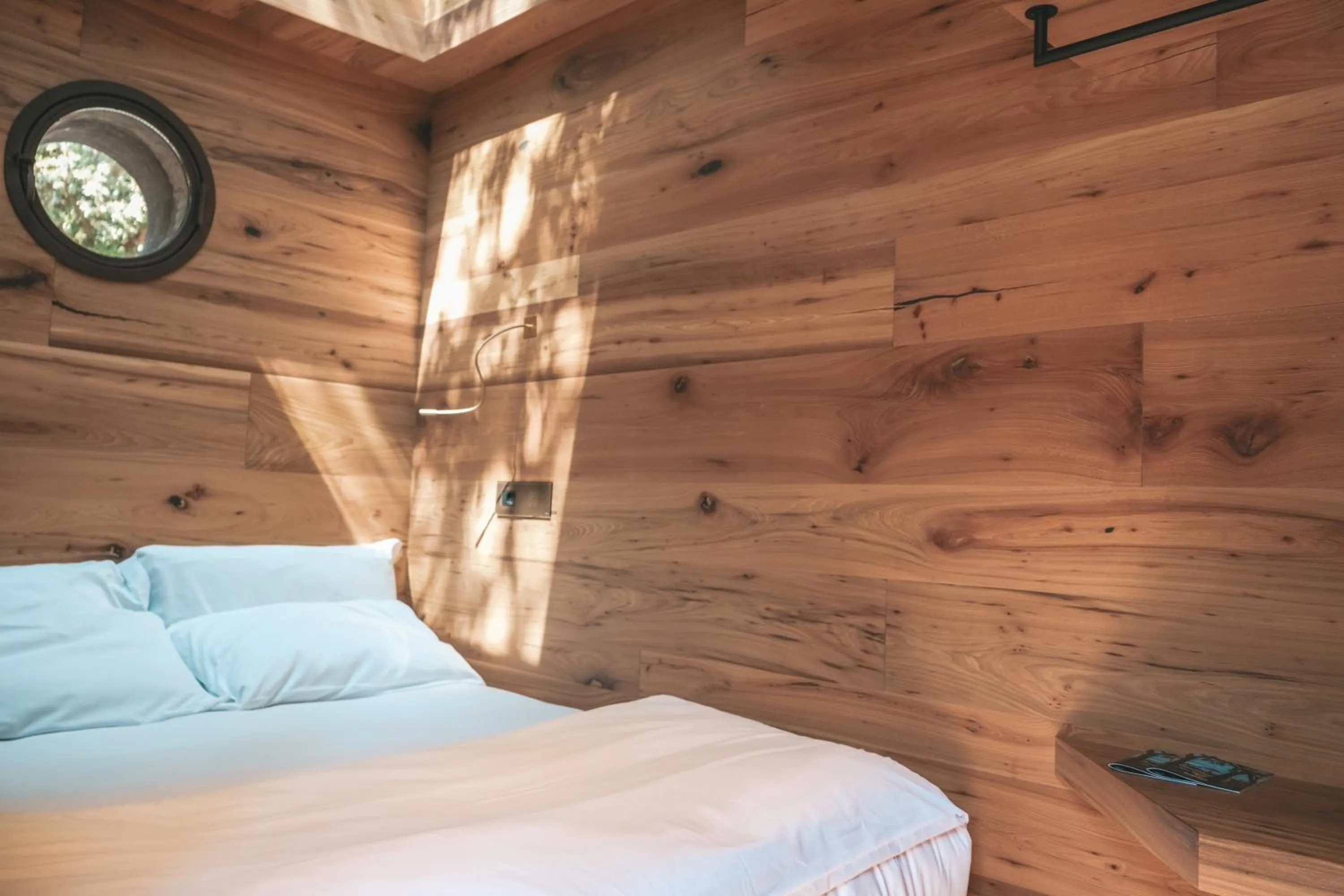 Small Lodge in Casacon Disco Hotel Sirolo