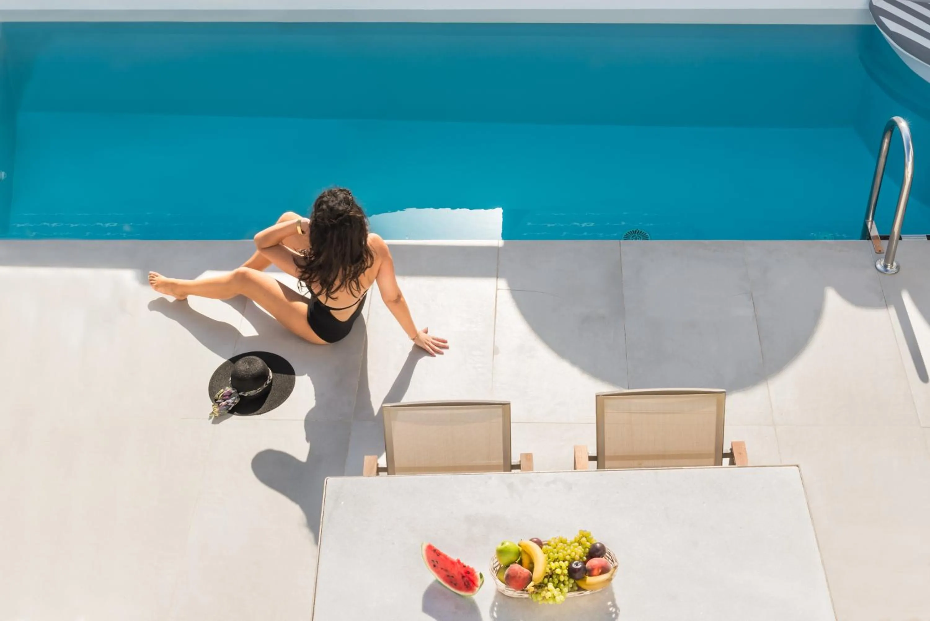 Day in Elite Luxury Suites