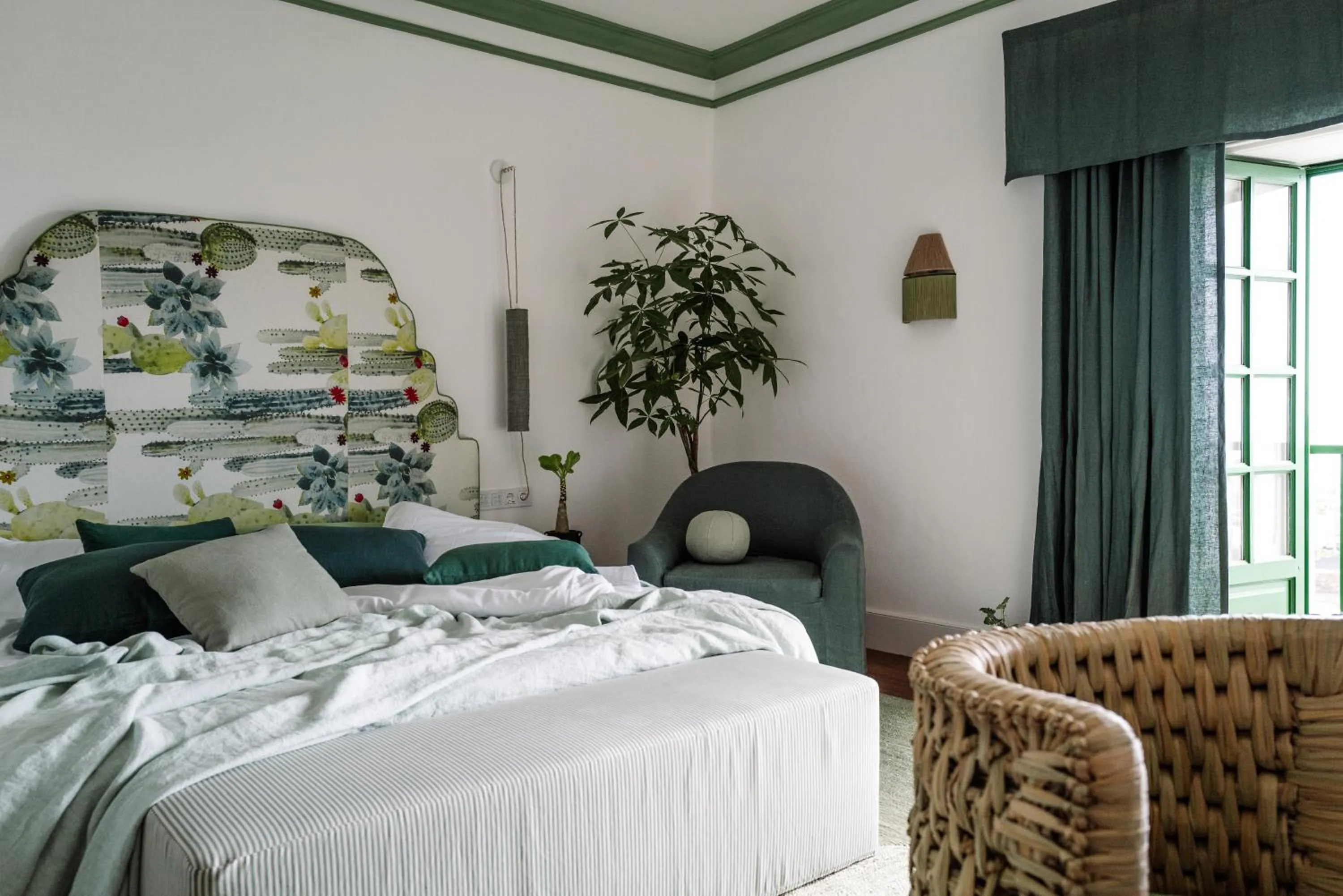 Decorative detail, Bed in César Lanzarote Luxury Boutique Hotel - Adults Only