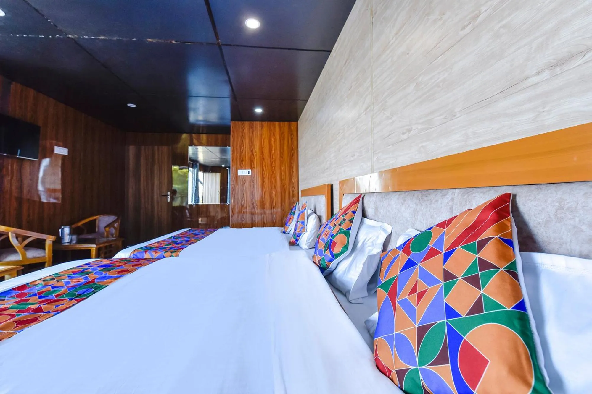 Bed in FabHotel Neilkanth