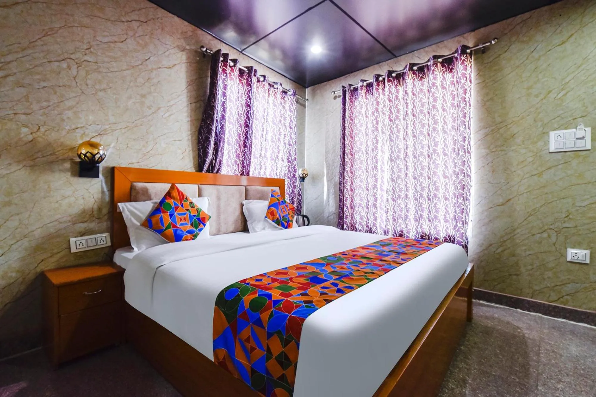 Bed in Via Neilkanth