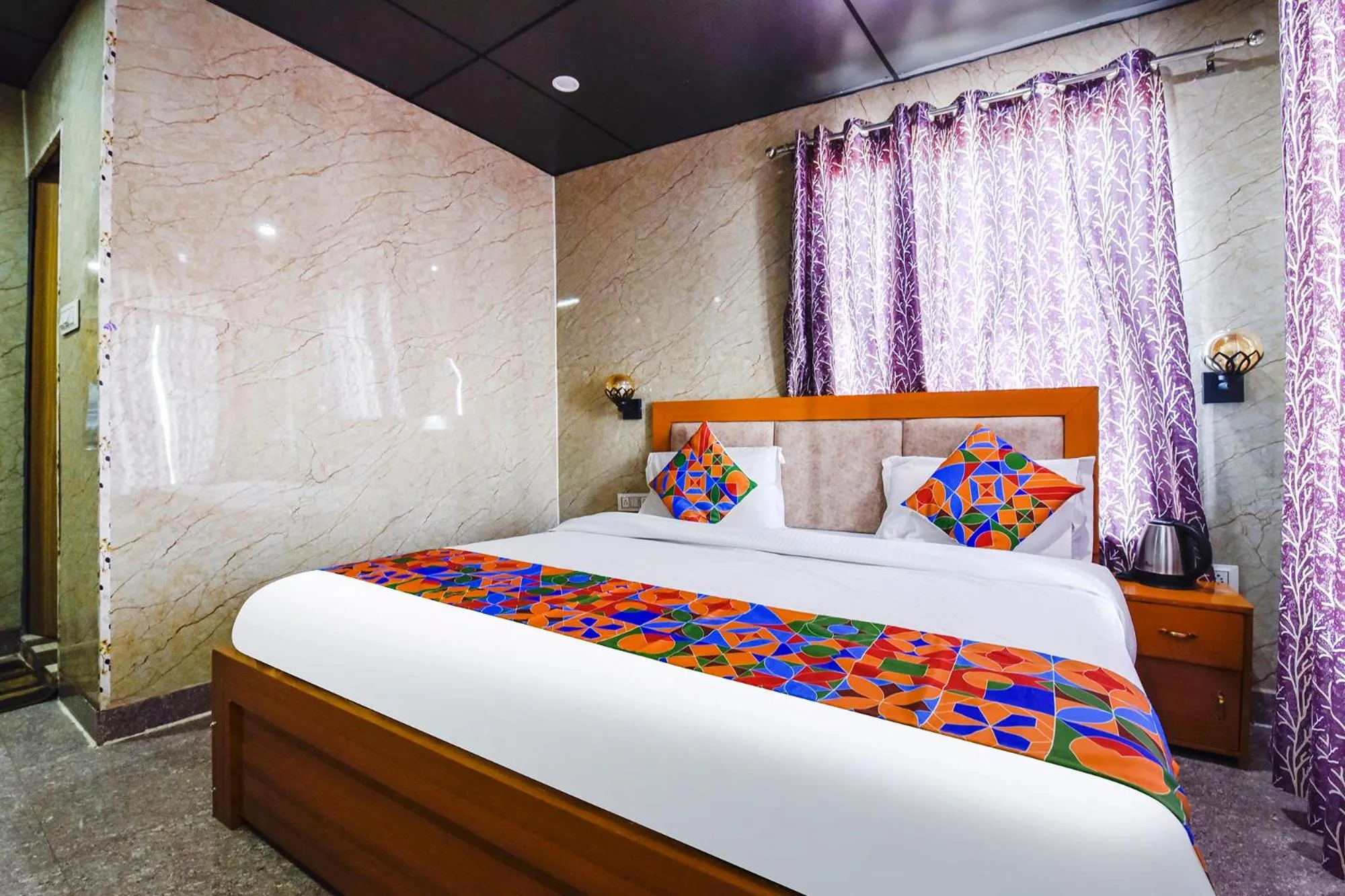 Bed in Via Neilkanth