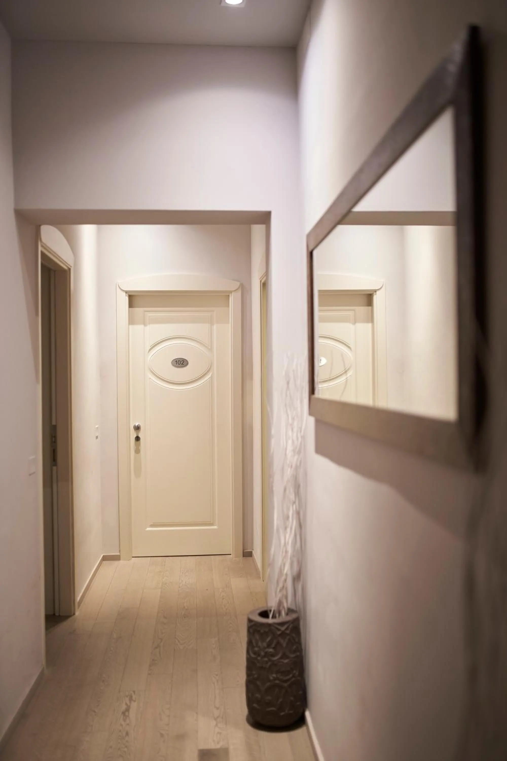 Decorative detail in Hotel Parco