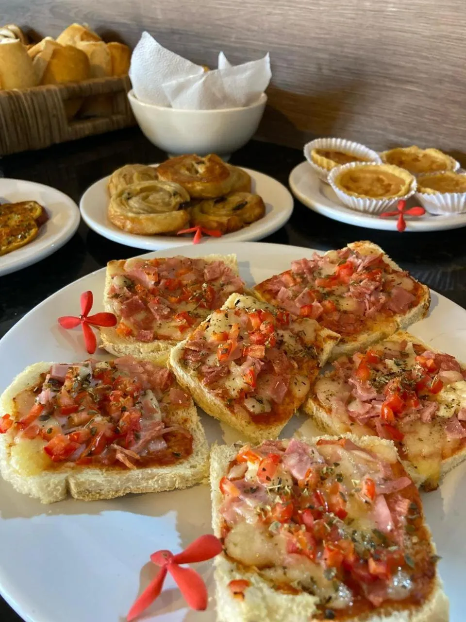 Buffet breakfast in Pousada Deu Praia Maragogi