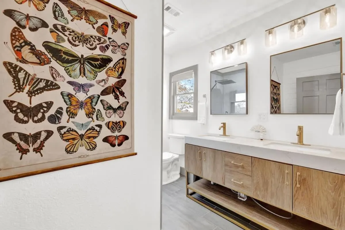 Other in Brand New Private Pool and Hot-Tub Near Main!