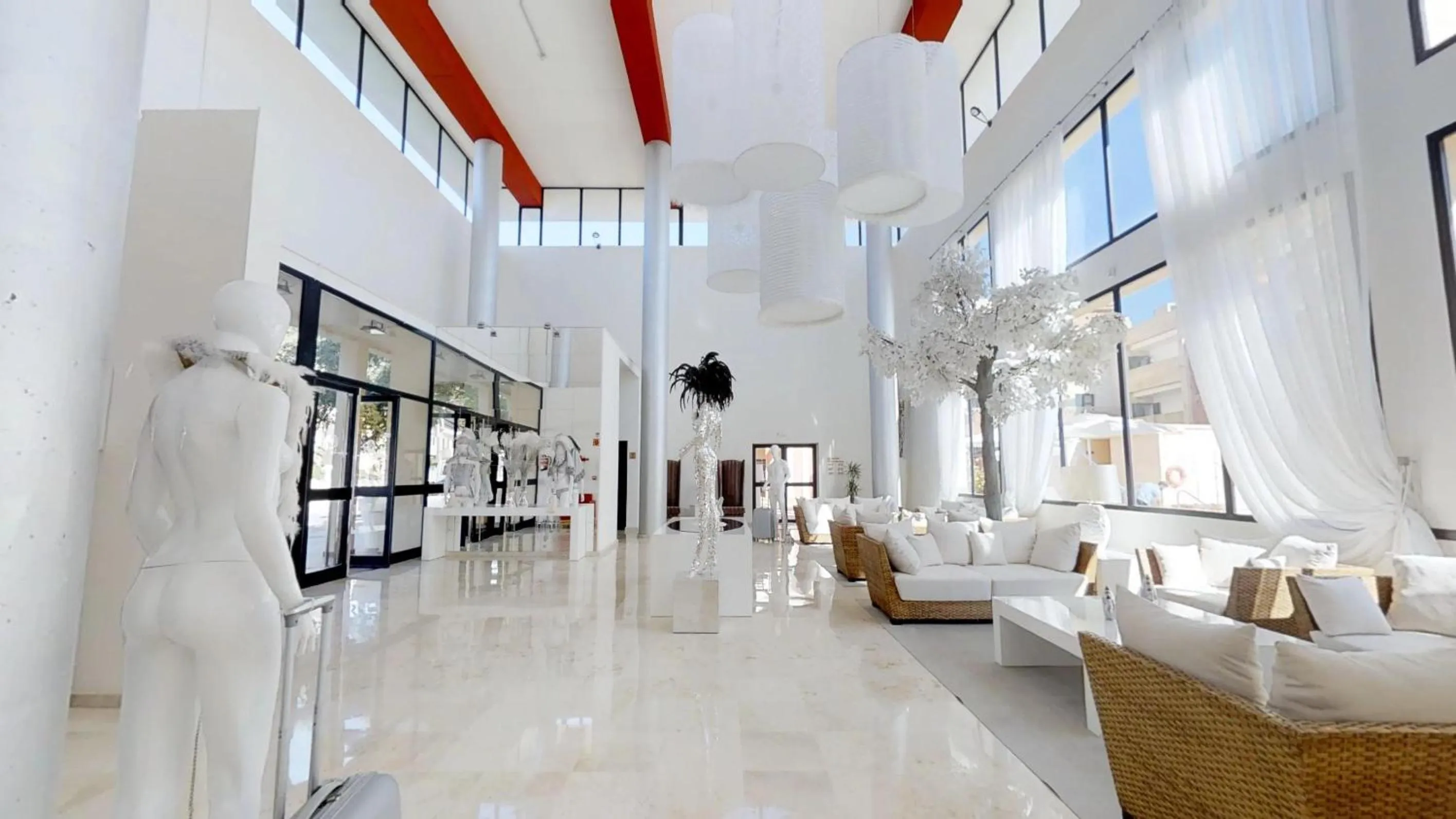 Lobby or reception in Leo Punta Umbría - Adults Only