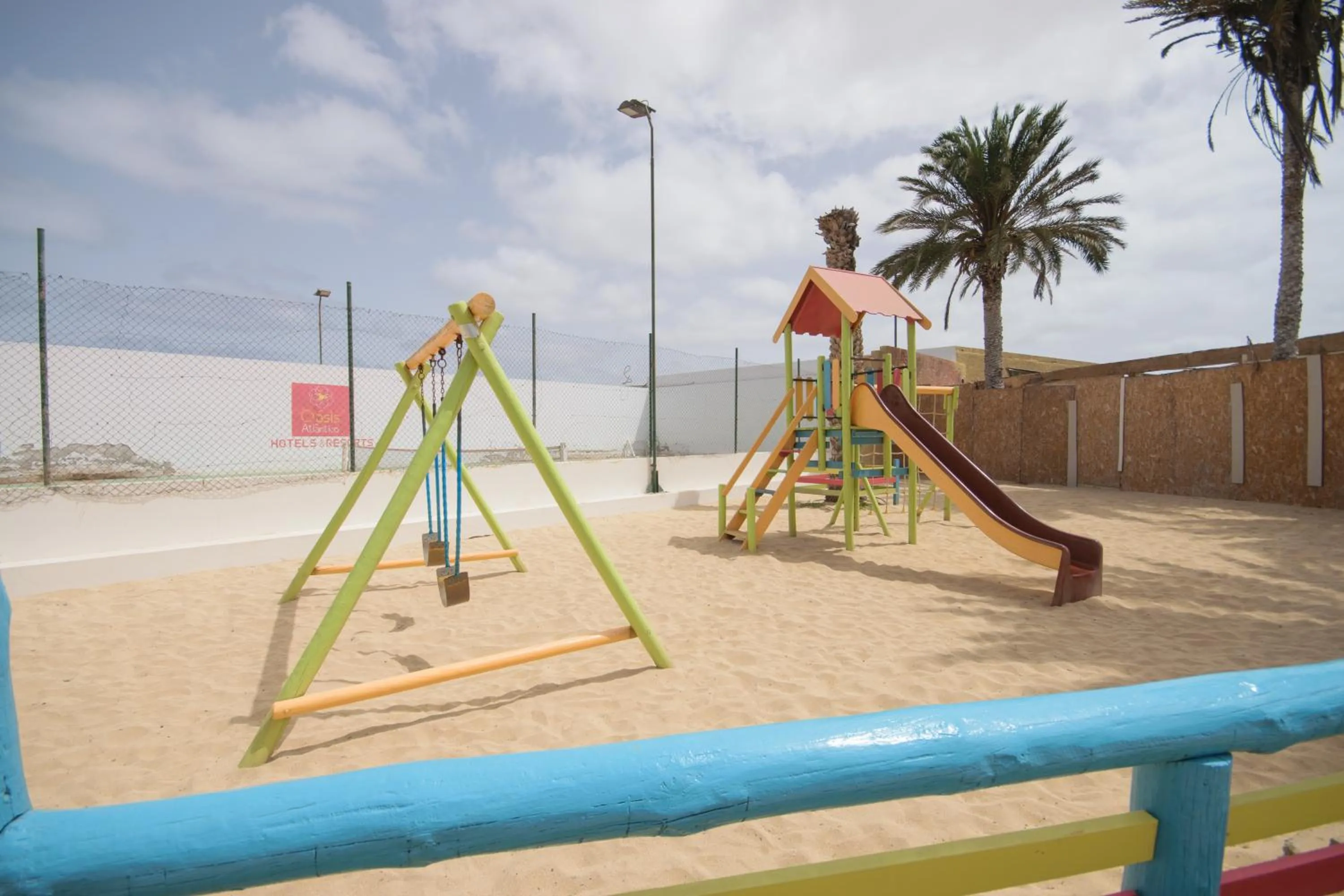 Children play ground in Oasis Belorizonte