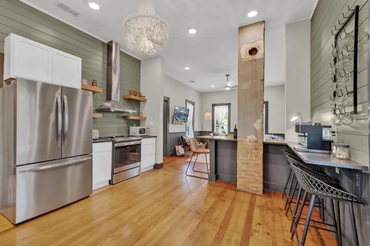 Kitchen or kitchenette in Walk to Schlitterbahn with Firepit