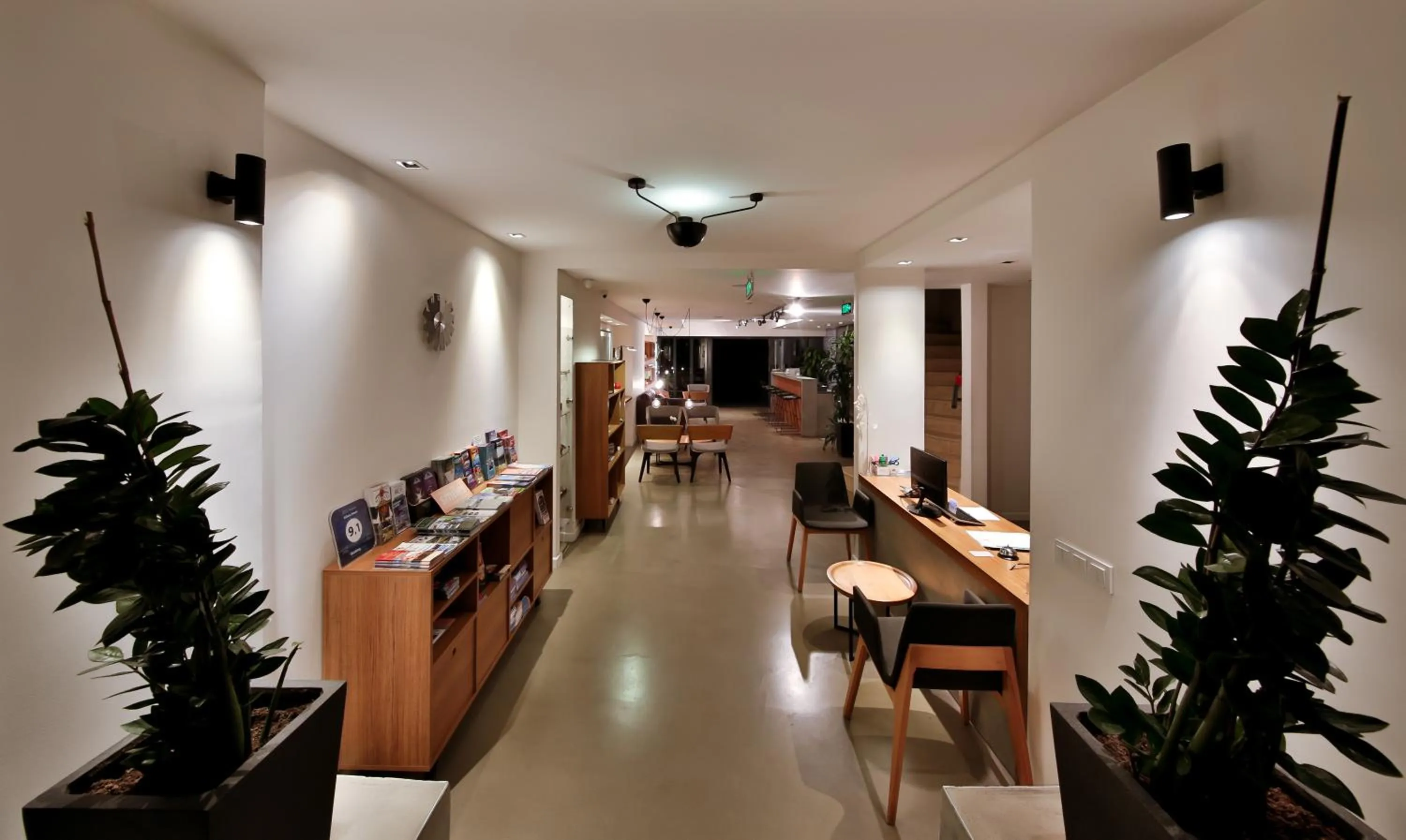 Lobby or reception in Alilass Hotel