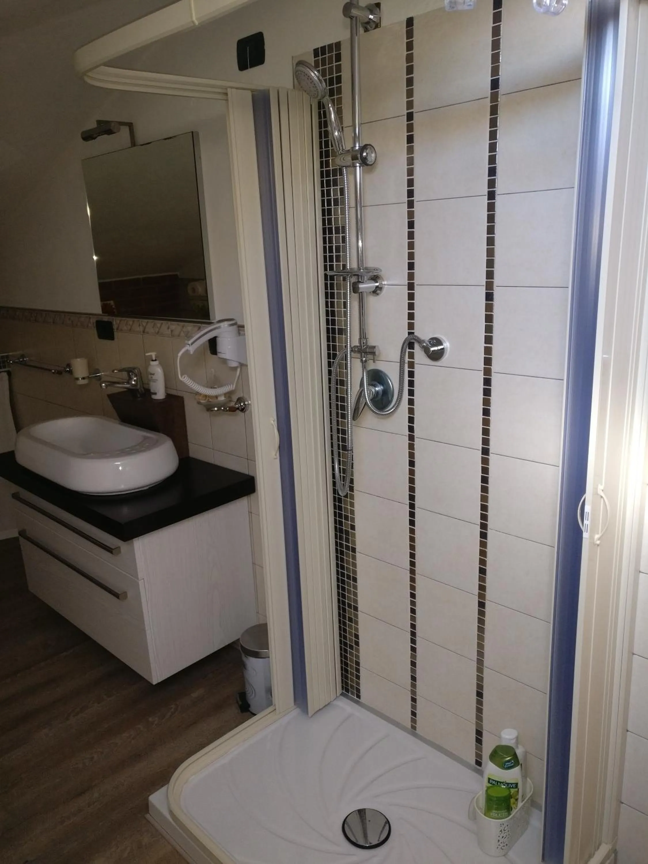 Caicai Bed And Breakfast