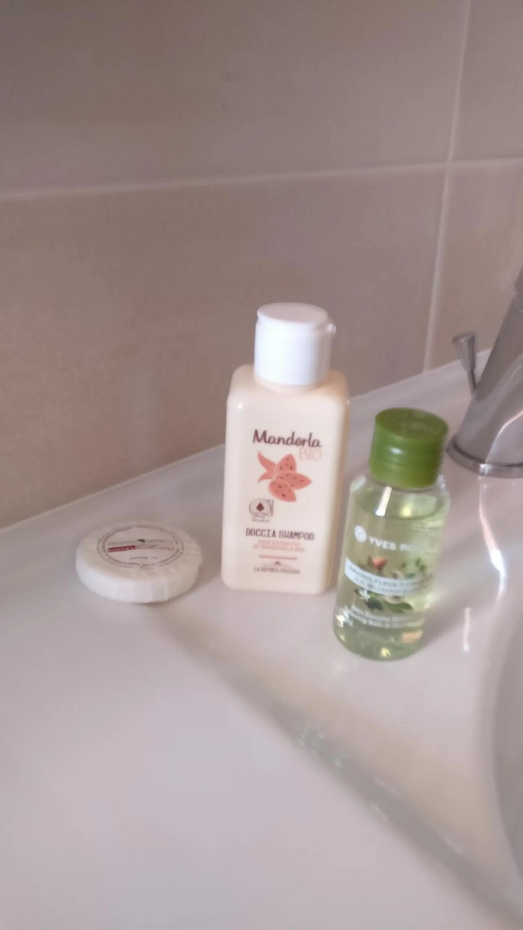 Caicai Bed And Breakfast