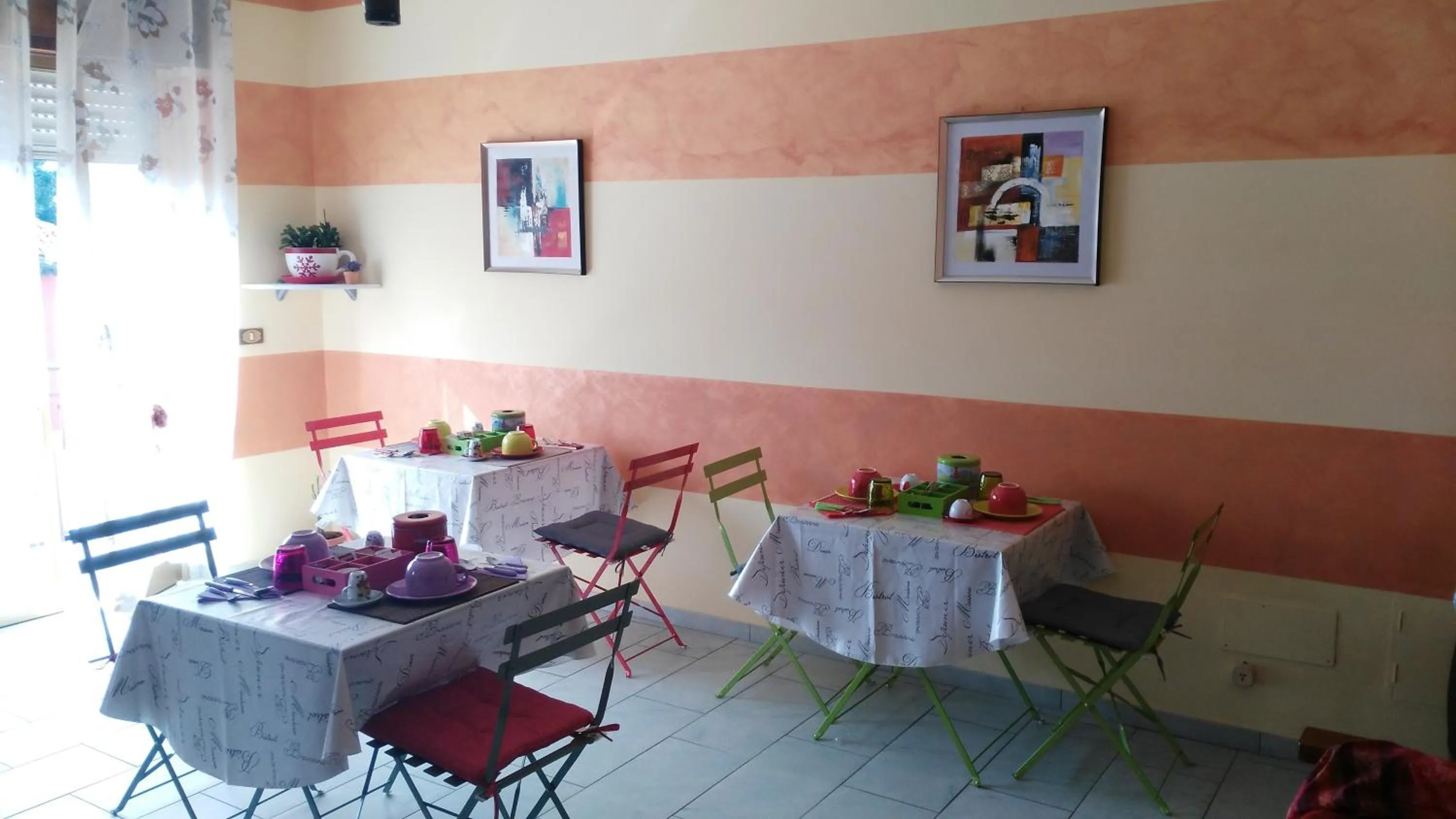 Dining area in Caicai Bed And Breakfast