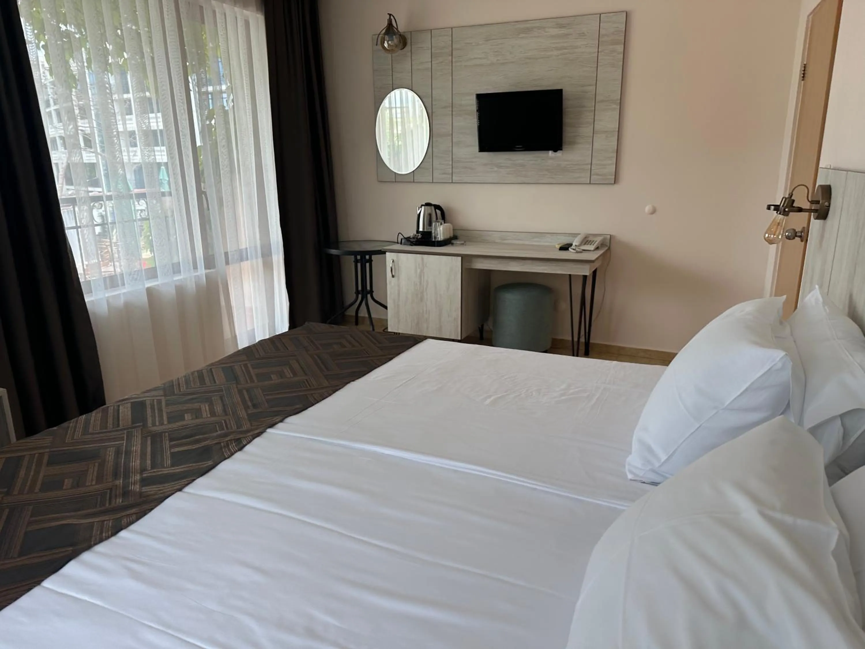 Bedroom, Bed in Oleander House and Tennis Club