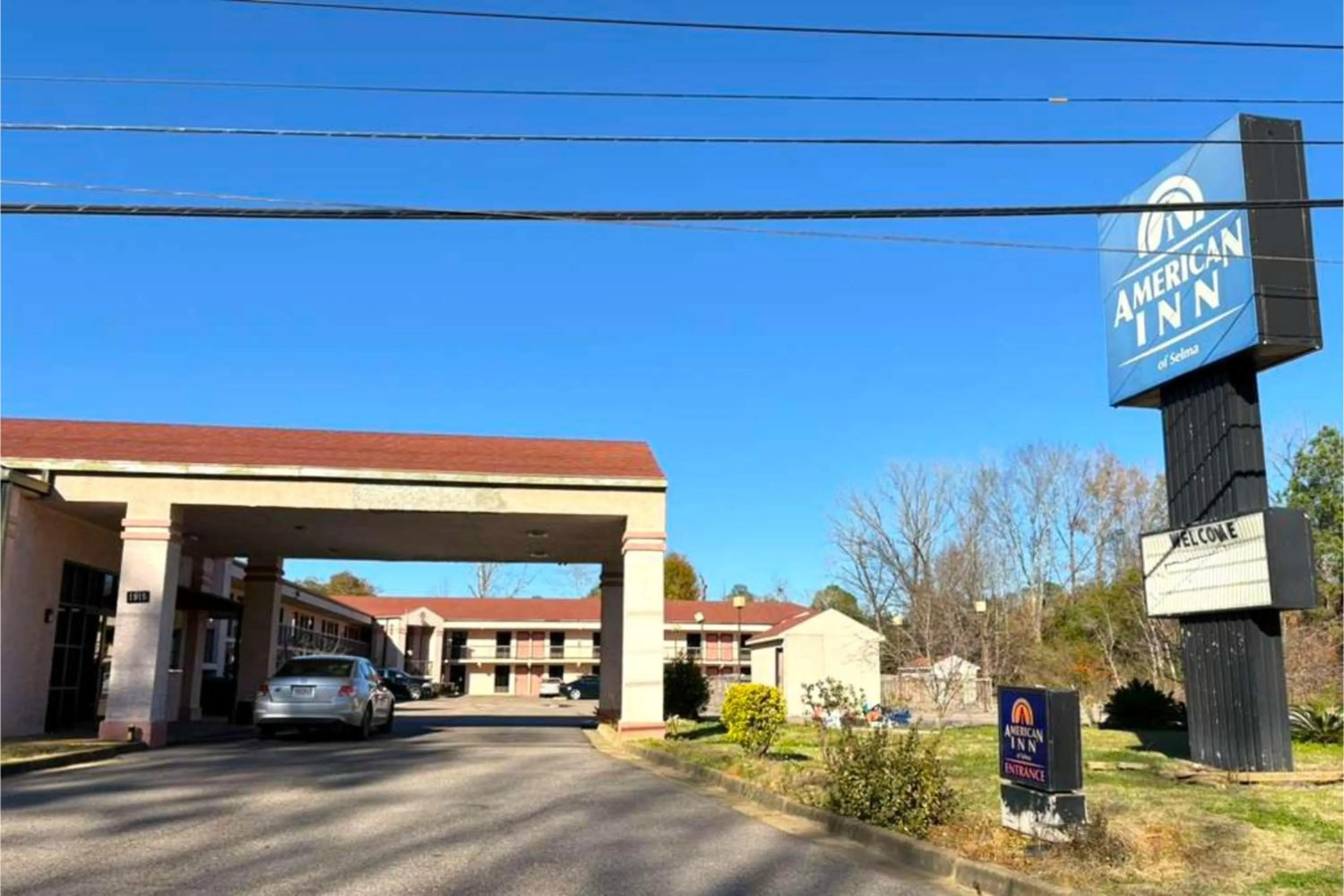 Facade/entrance in American Inn by Hotel O Selma US 80