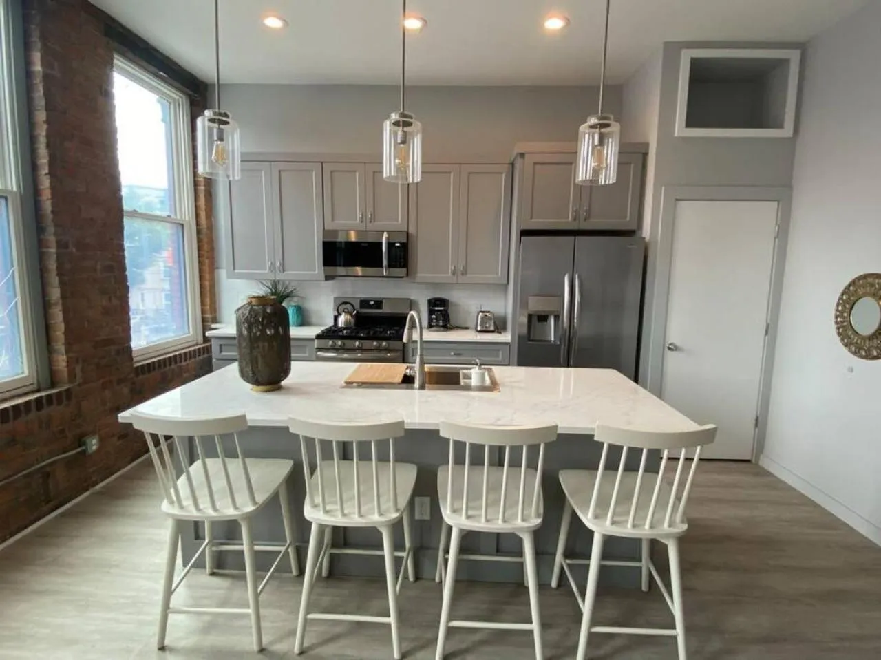 SWIZZLE Explore OTR and Downtown from Rhinegeist