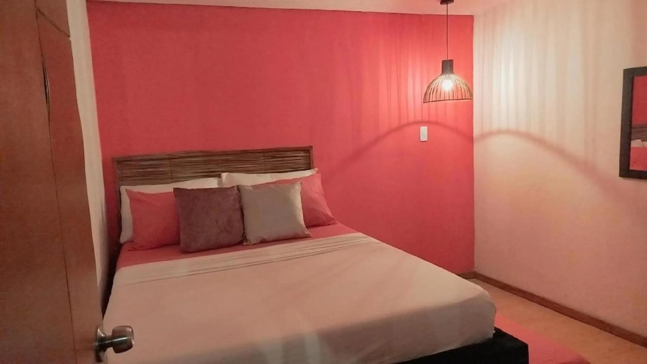 Photo of the whole room in HOSTAL LA BOQUILLA