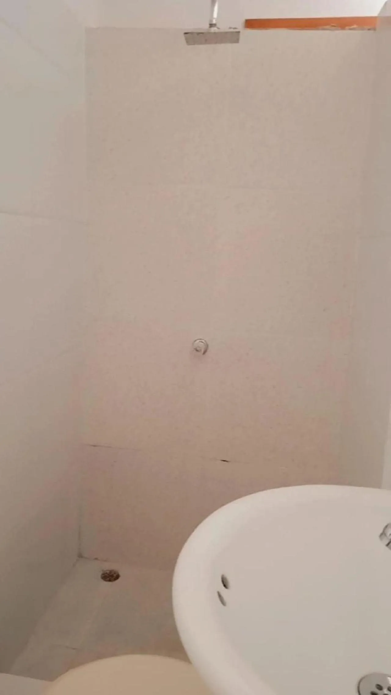 Bathroom in HOSTAL LA BOQUILLA