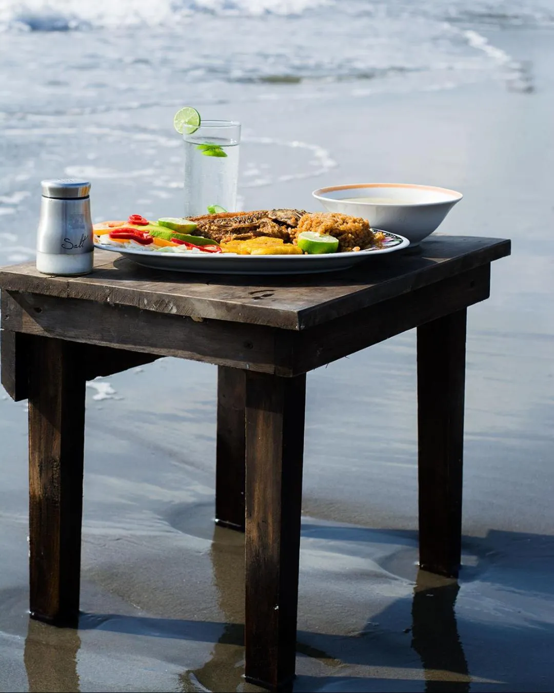 Restaurant/places to eat in HOSTAL LA BOQUILLA