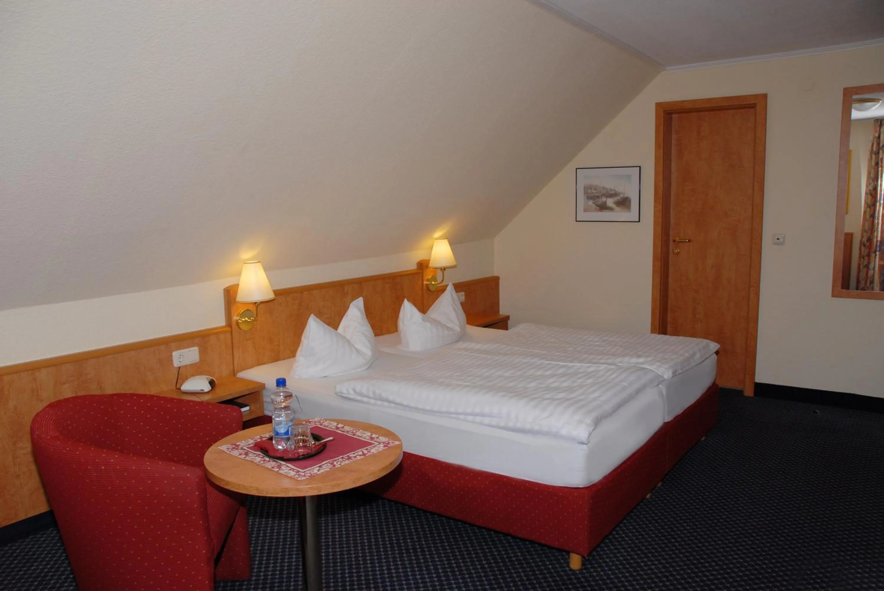 Bedroom, Bed in Hotel Alte Schule