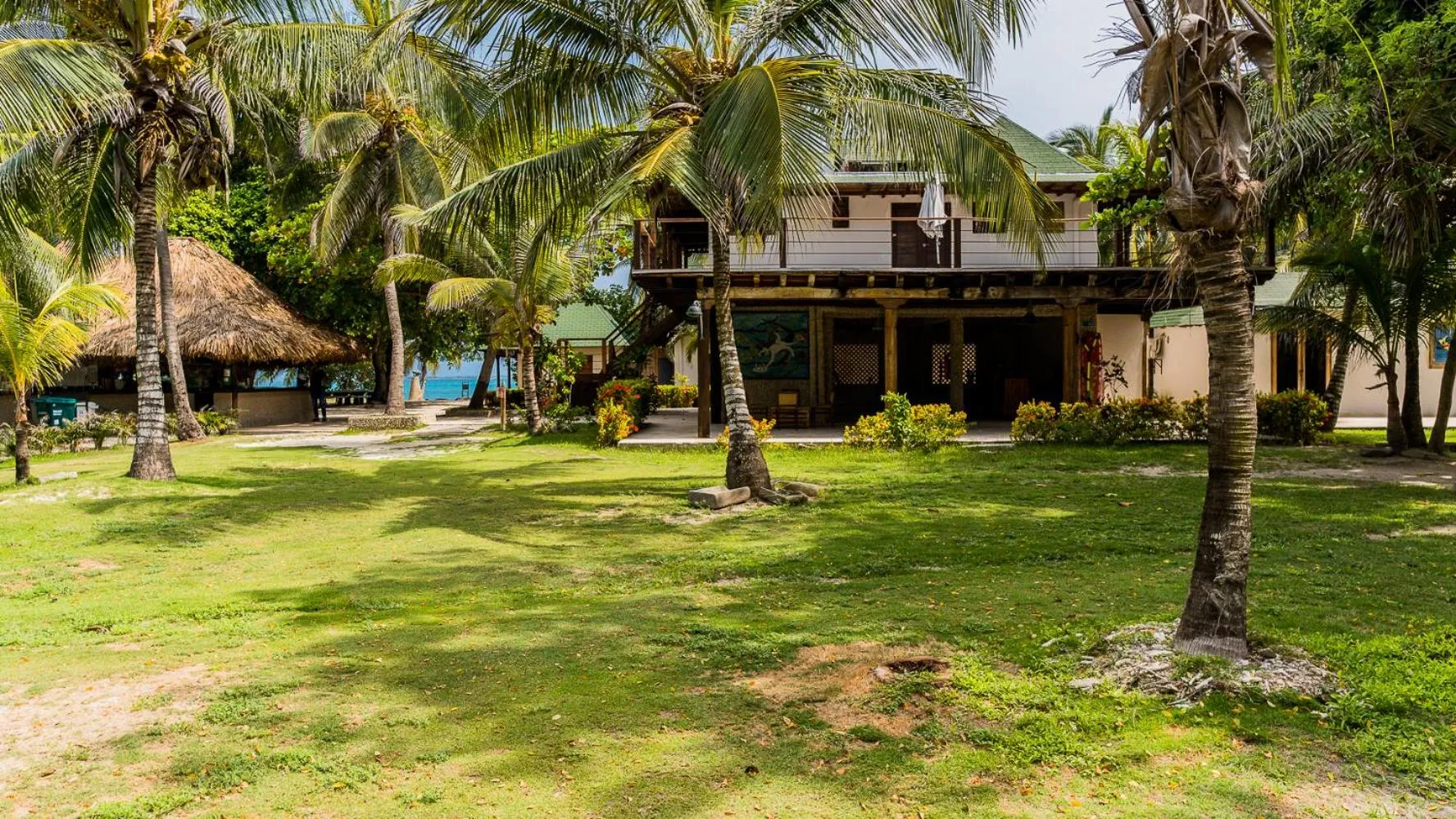 Garden in Hotel Rosario de Mar by Tequendama