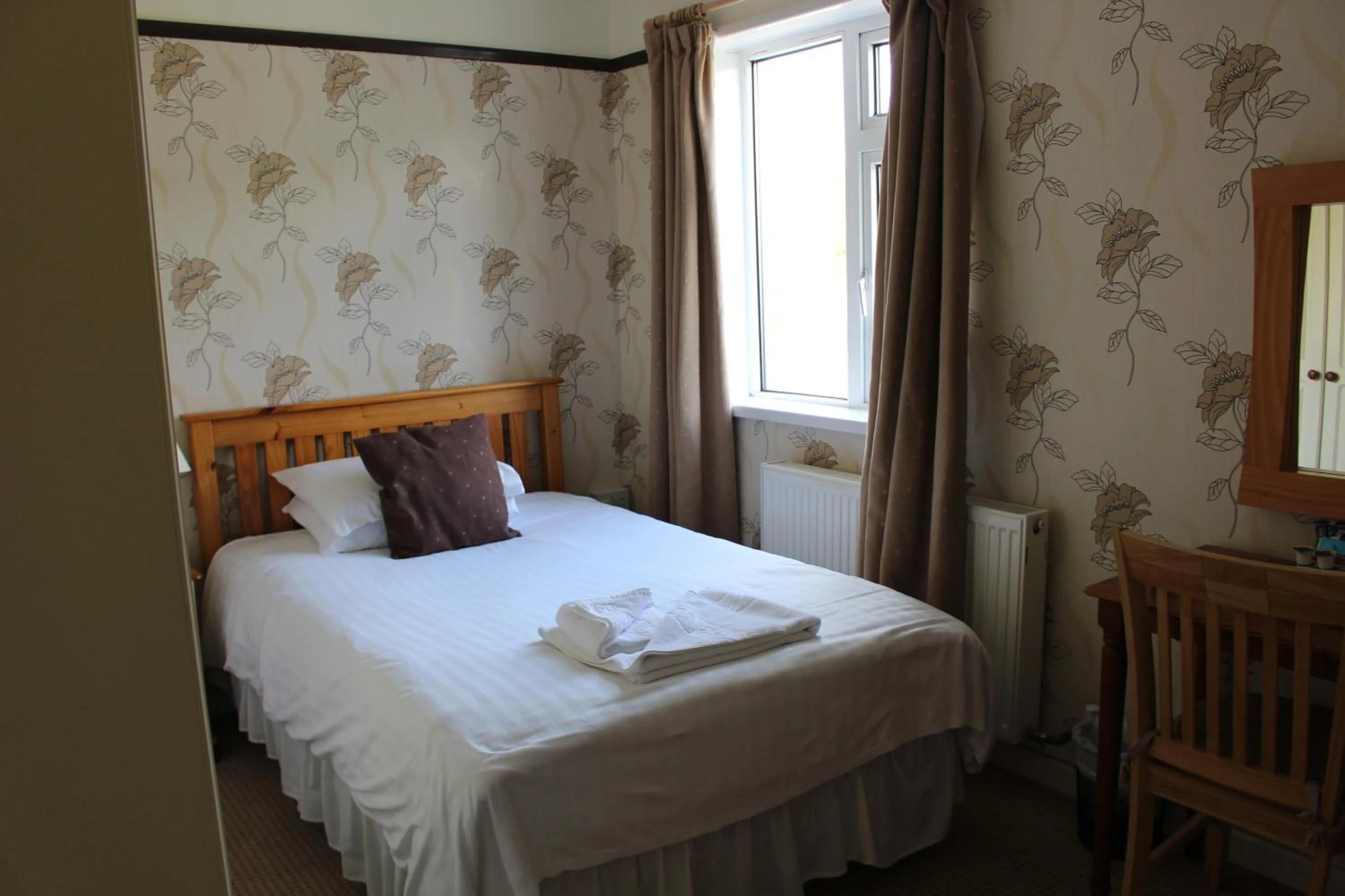 Bedroom, Bed in The Moorland Hotel