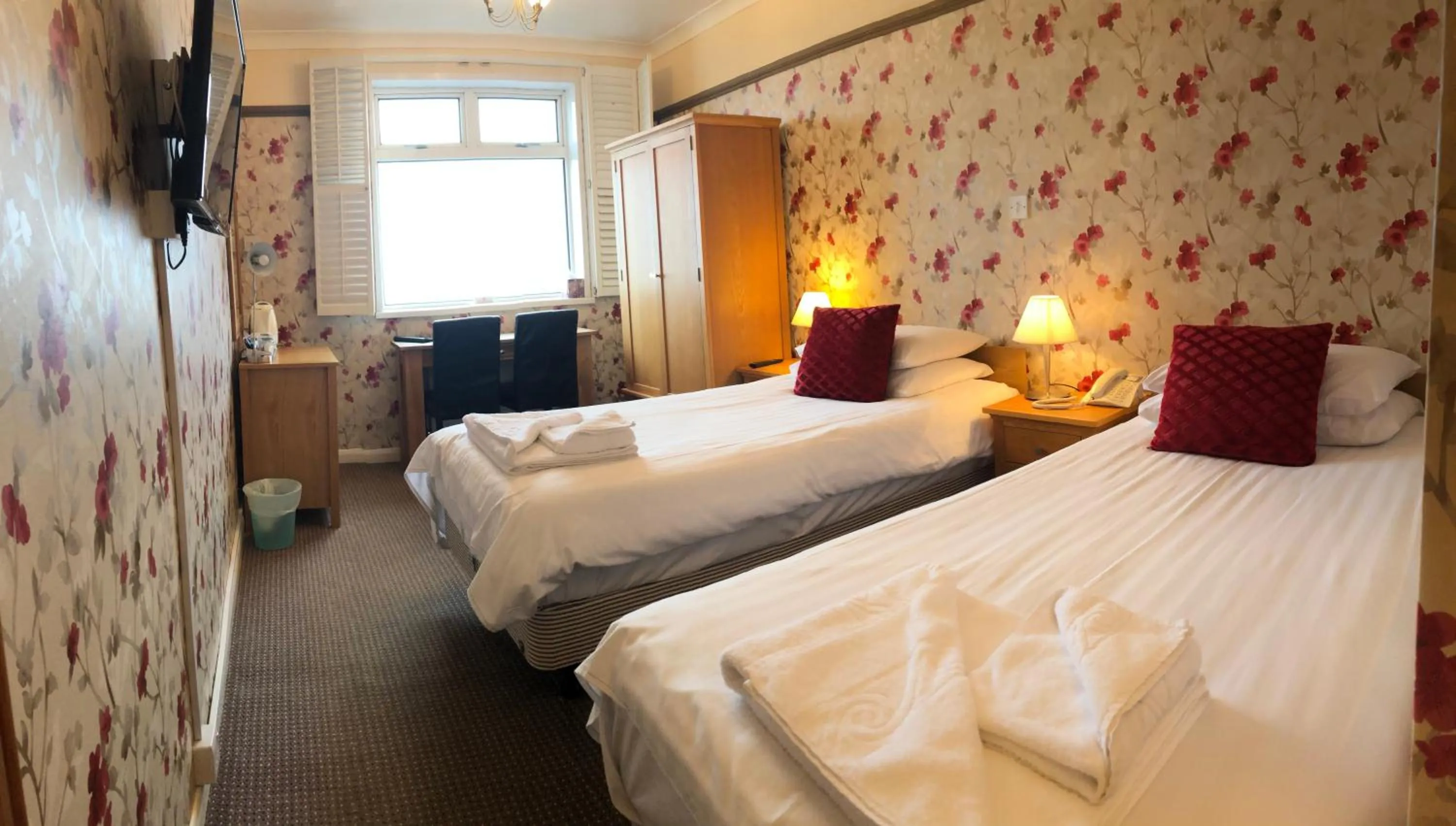 Bedroom, Bed in The Moorland Hotel
