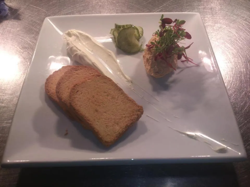 Restaurant/places to eat in The Moorland Hotel