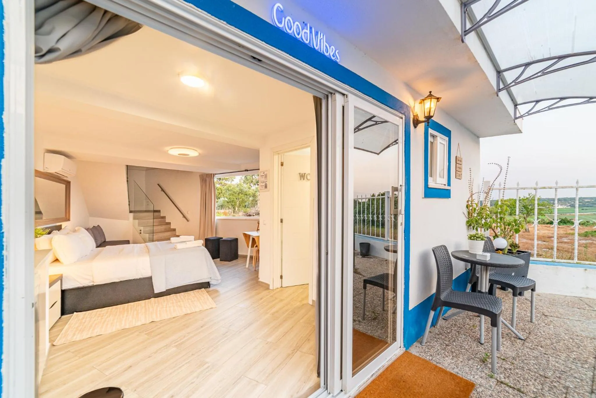 Bed in 4Ever Palace Design&Nature