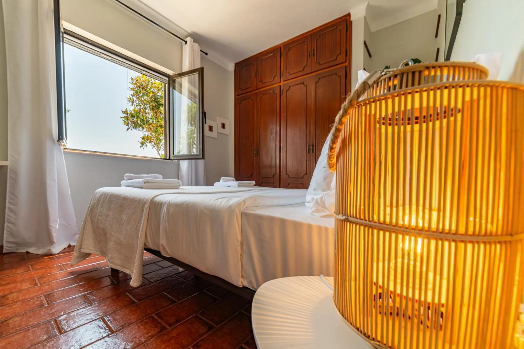 Bed in 4Ever Palace Design&Nature