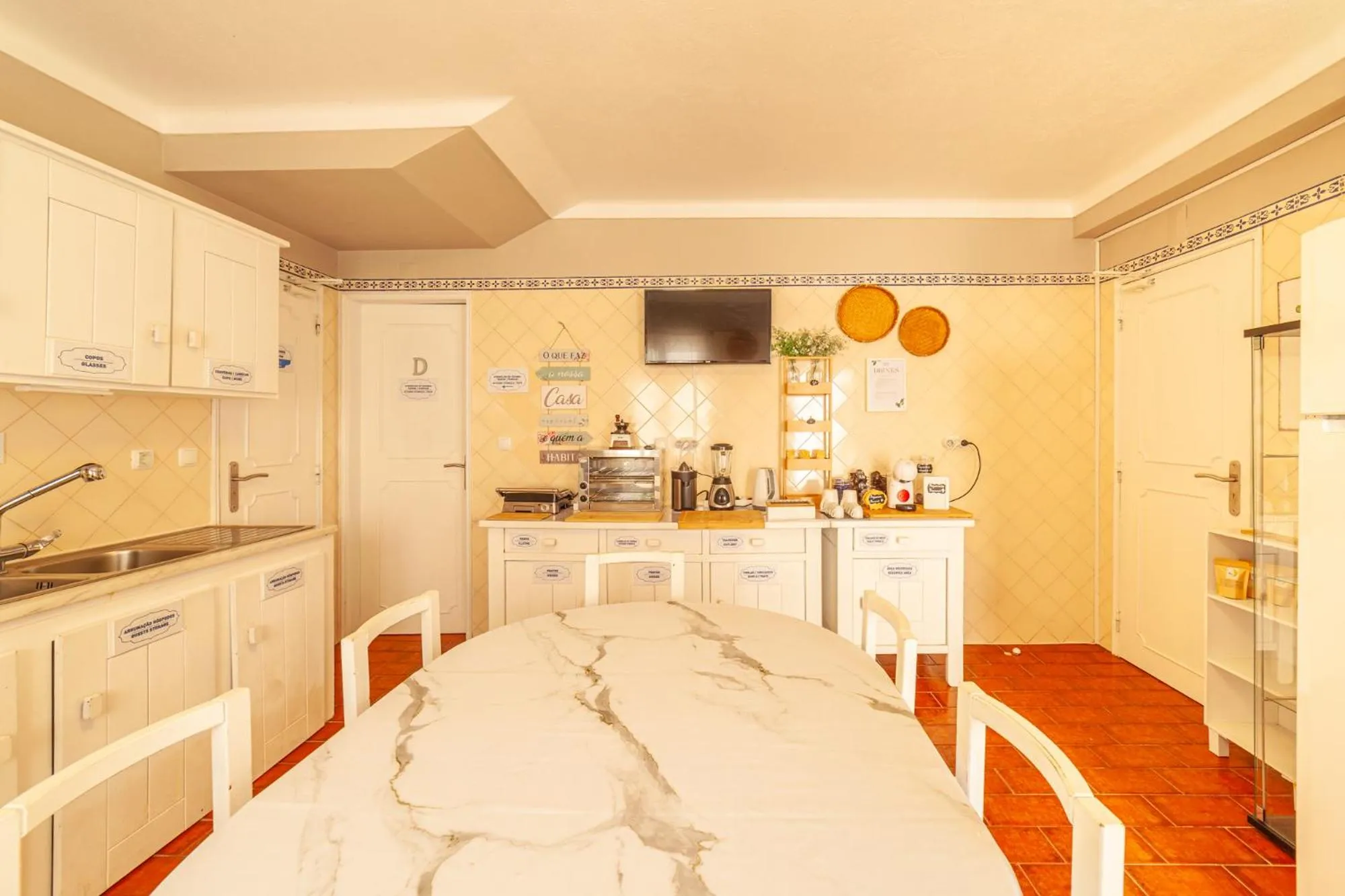 Bed in 4Ever Palace Design&Nature