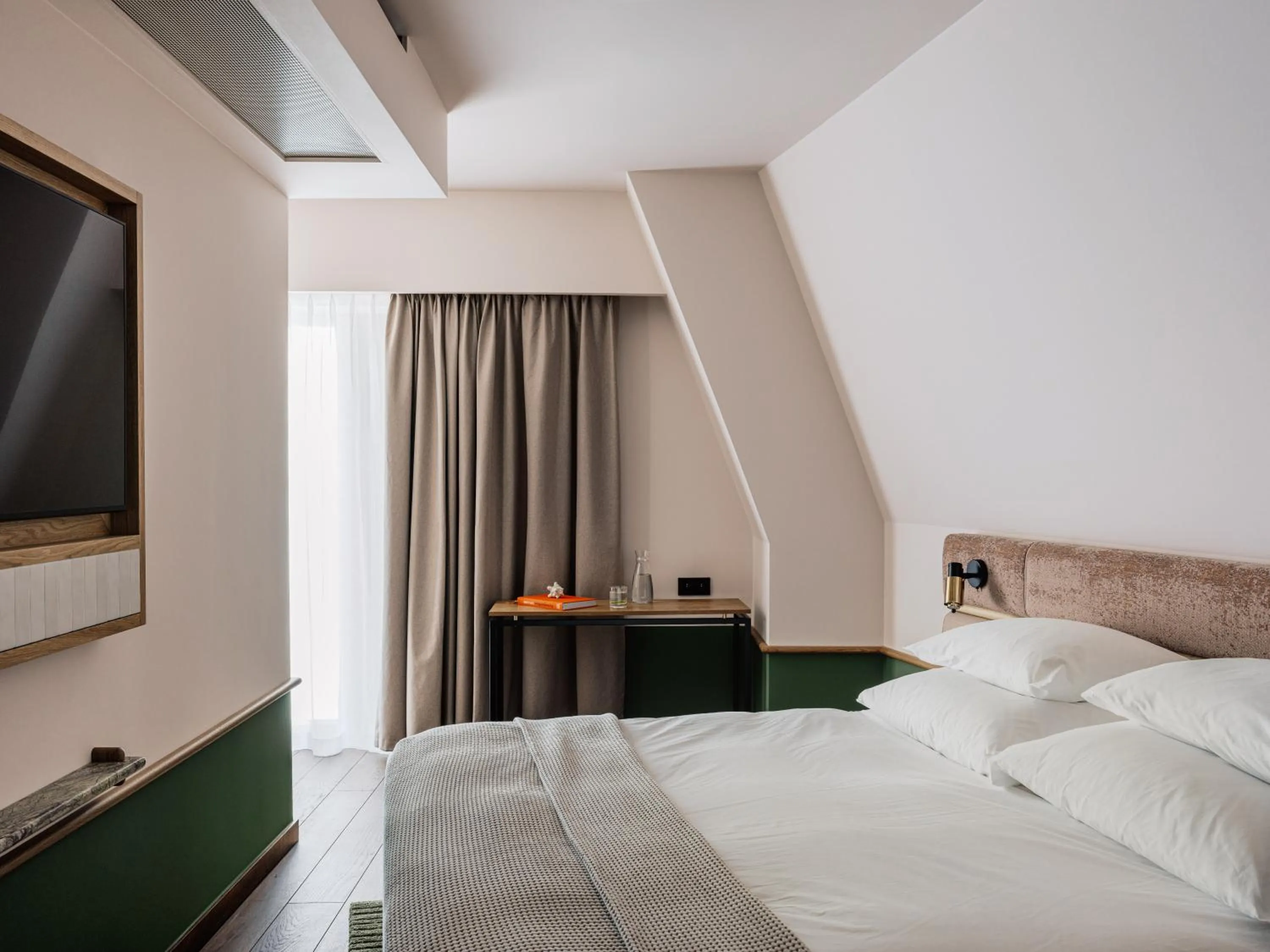 Bed in PURO Hotel Poznań Stare Miasto