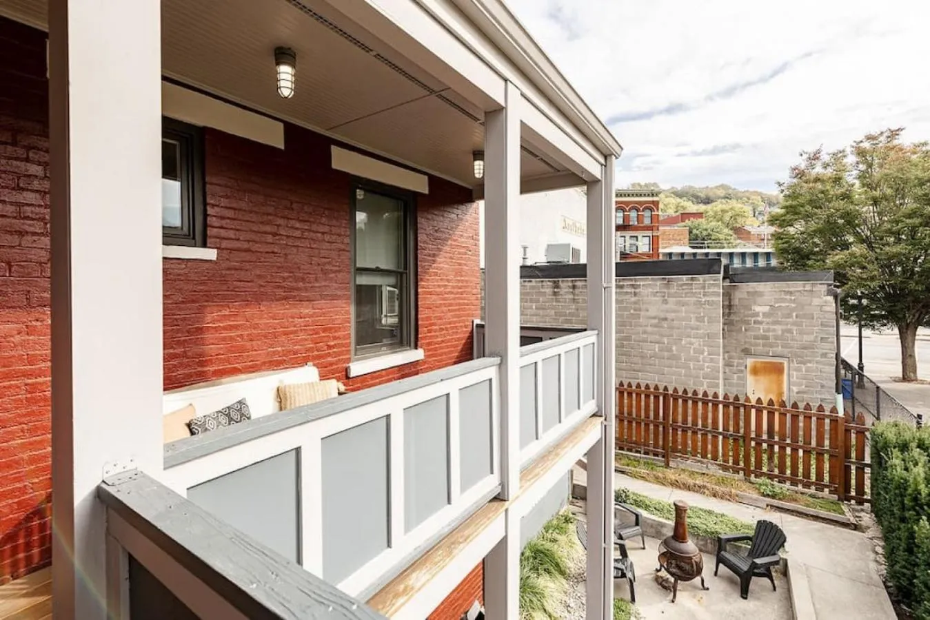 Walk to Rhinegeist, Findlay Market, FREE Streetcar
