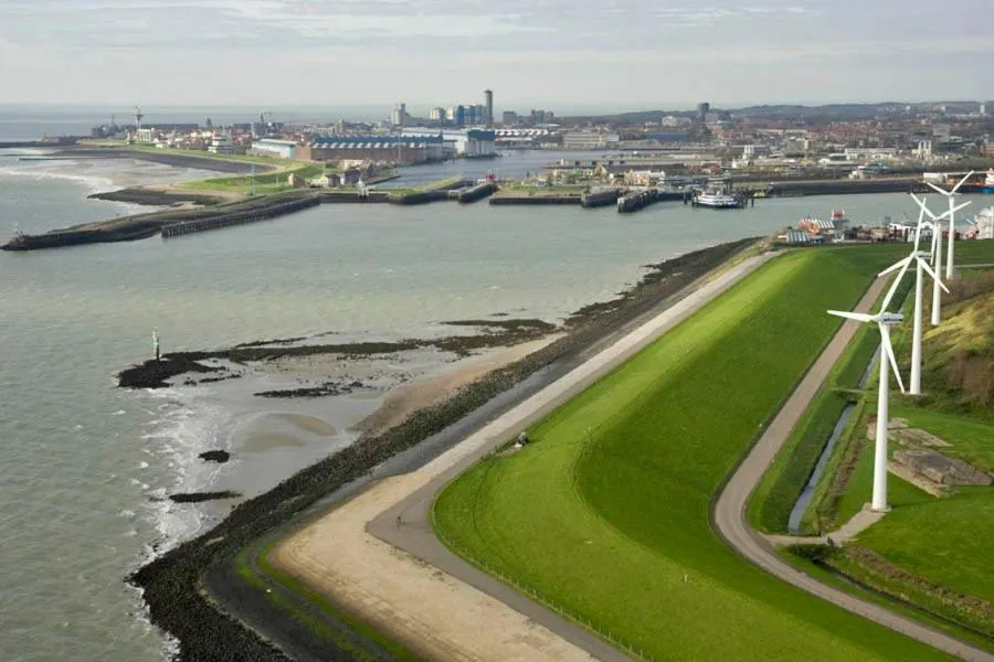 Nearby landmark in City2Beach Hotel