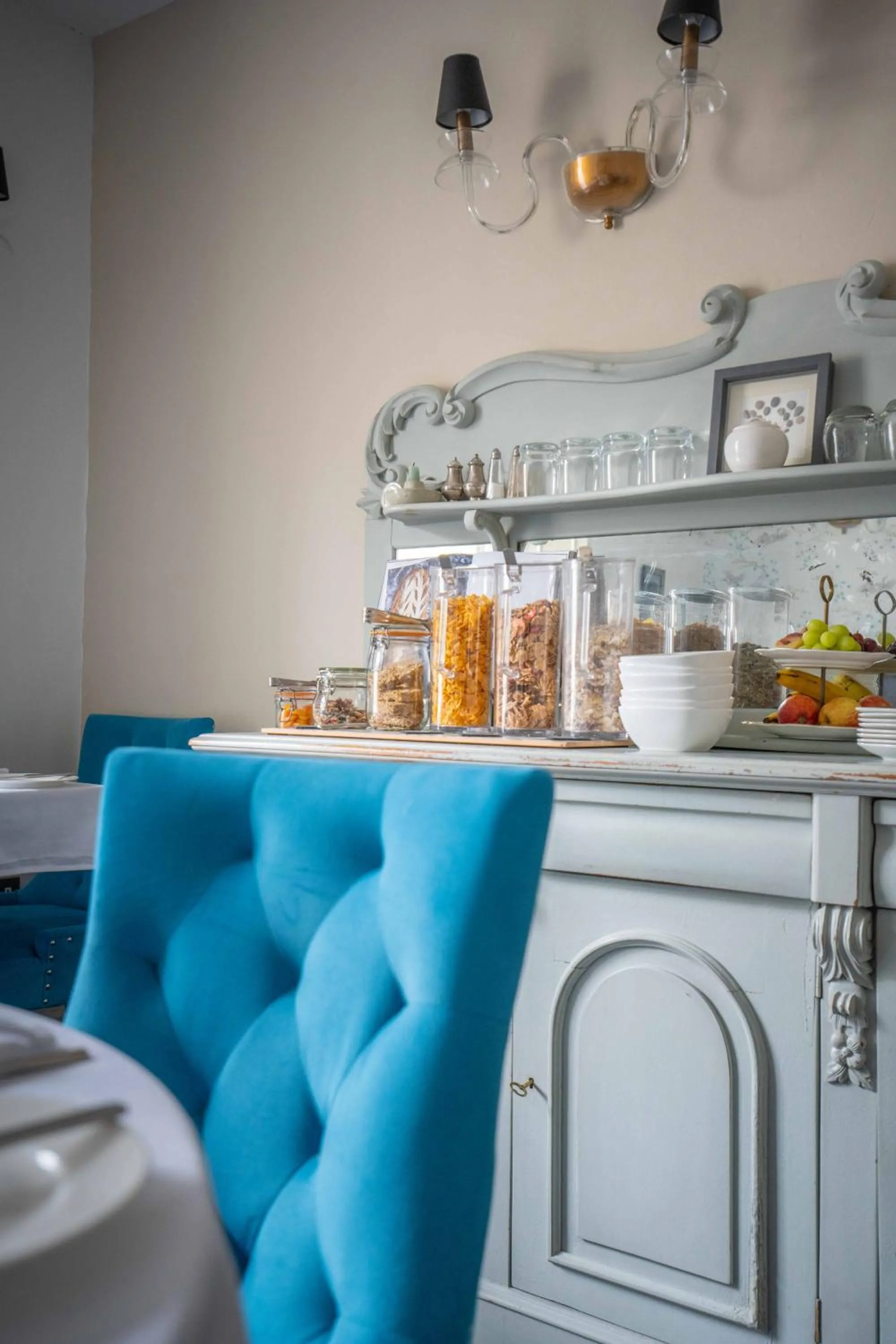 Breakfast in The New White Lion