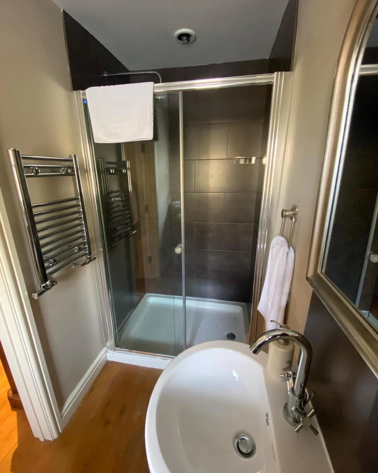 Bathroom in The New White Lion